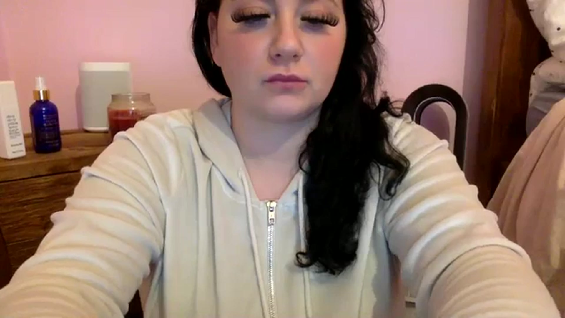 Gallery image thumbnail from BIRTHDAYPANDA's myfreecams stream on, 11/19/2023, 20:48 image 8 of 20