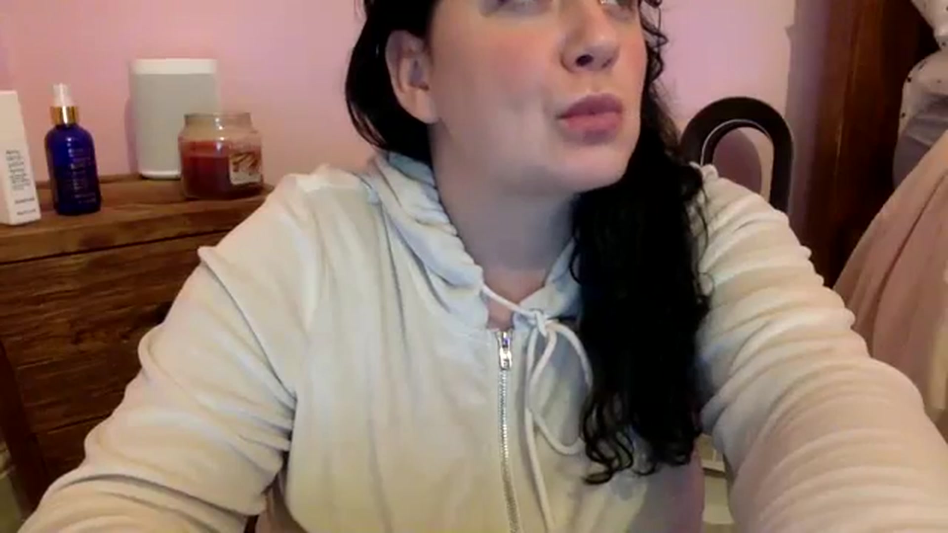 Gallery image thumbnail from BIRTHDAYPANDA's myfreecams stream on, 11/19/2023, 21:25 image 16 of 20