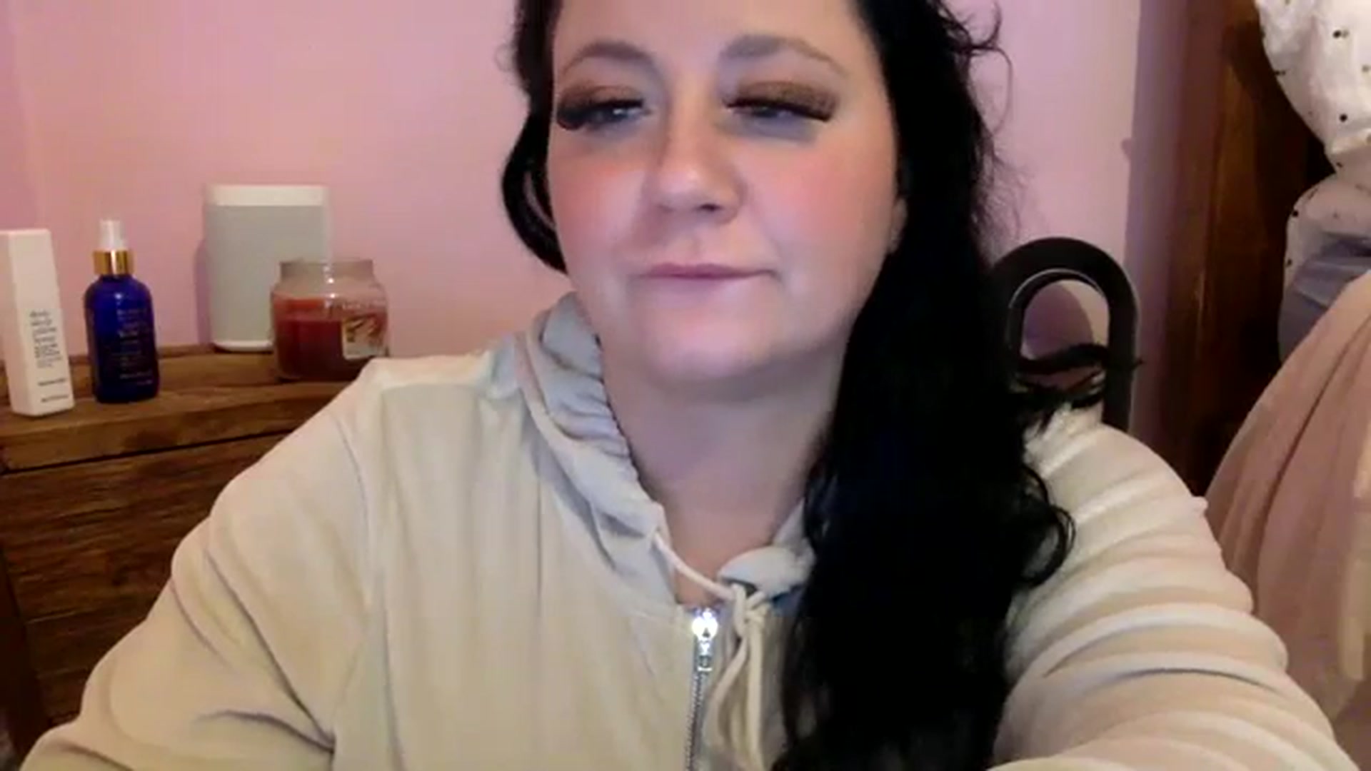 Gallery image thumbnail from BIRTHDAYPANDA's myfreecams stream on, 11/19/2023, 21:25 image 7 of 20