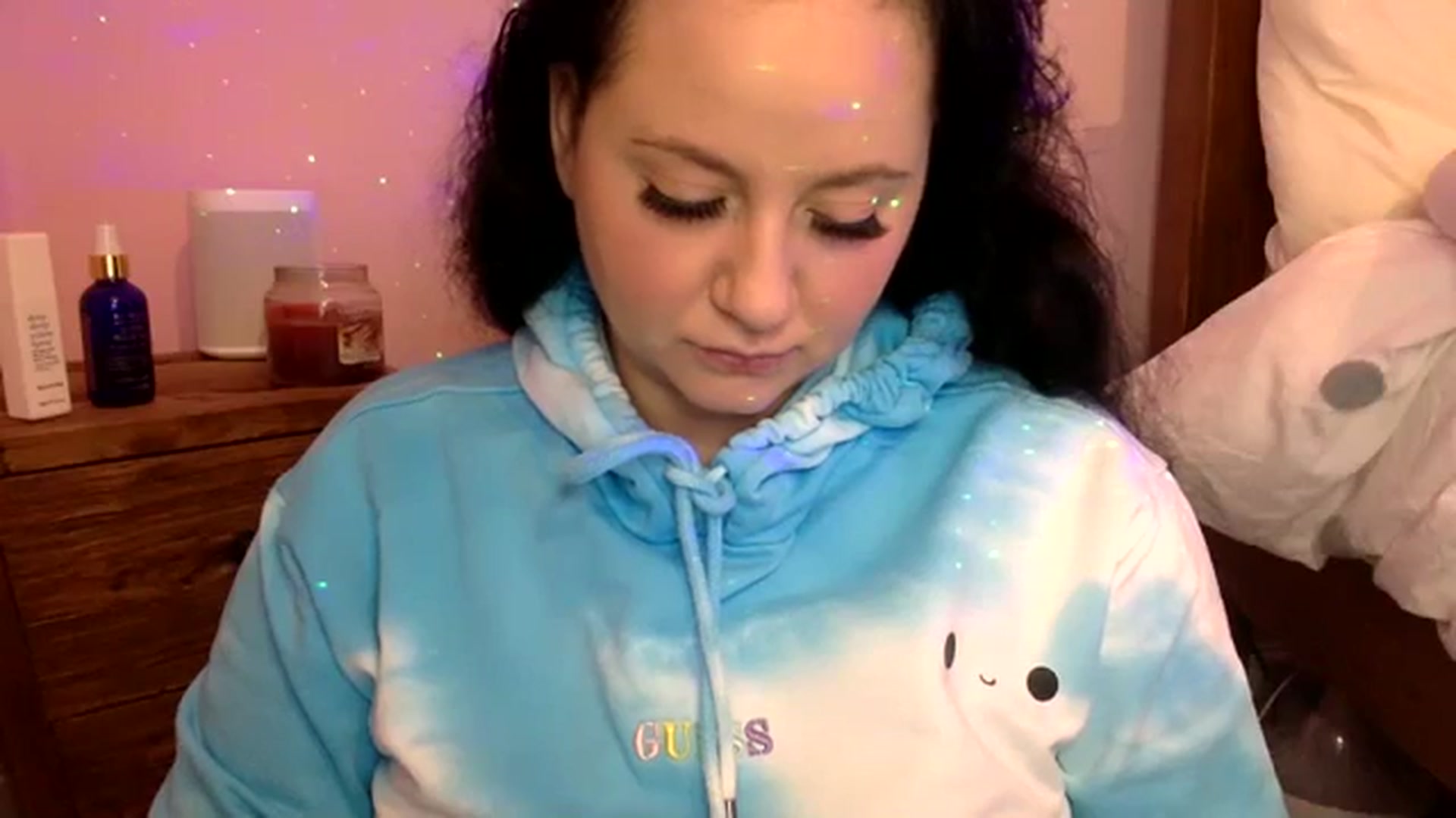 Gallery image thumbnail from BIRTHDAYPANDA's myfreecams stream on, 11/23/2023, 24:00 image 8 of 20