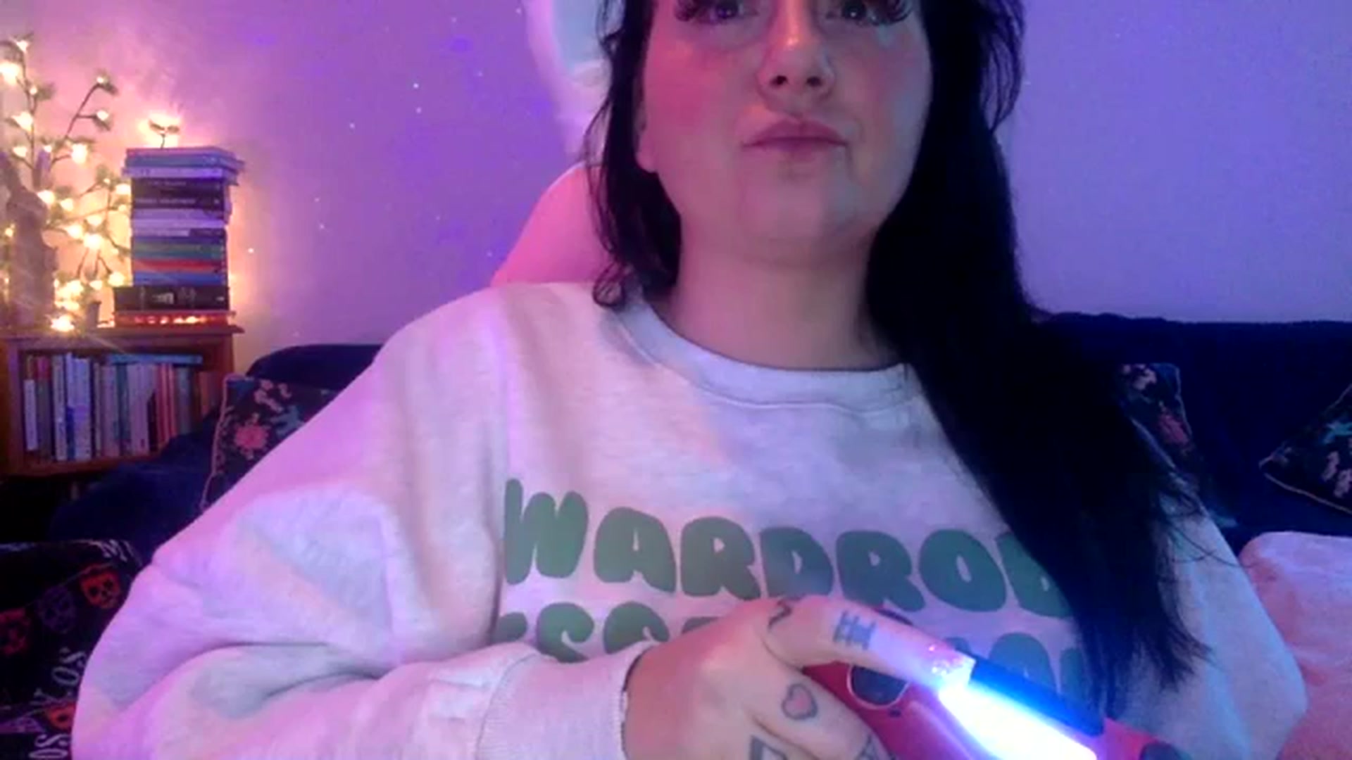 Gallery image thumbnail from BIRTHDAYPANDA's myfreecams stream on, 11/26/2023, 21:01 image 18 of 20