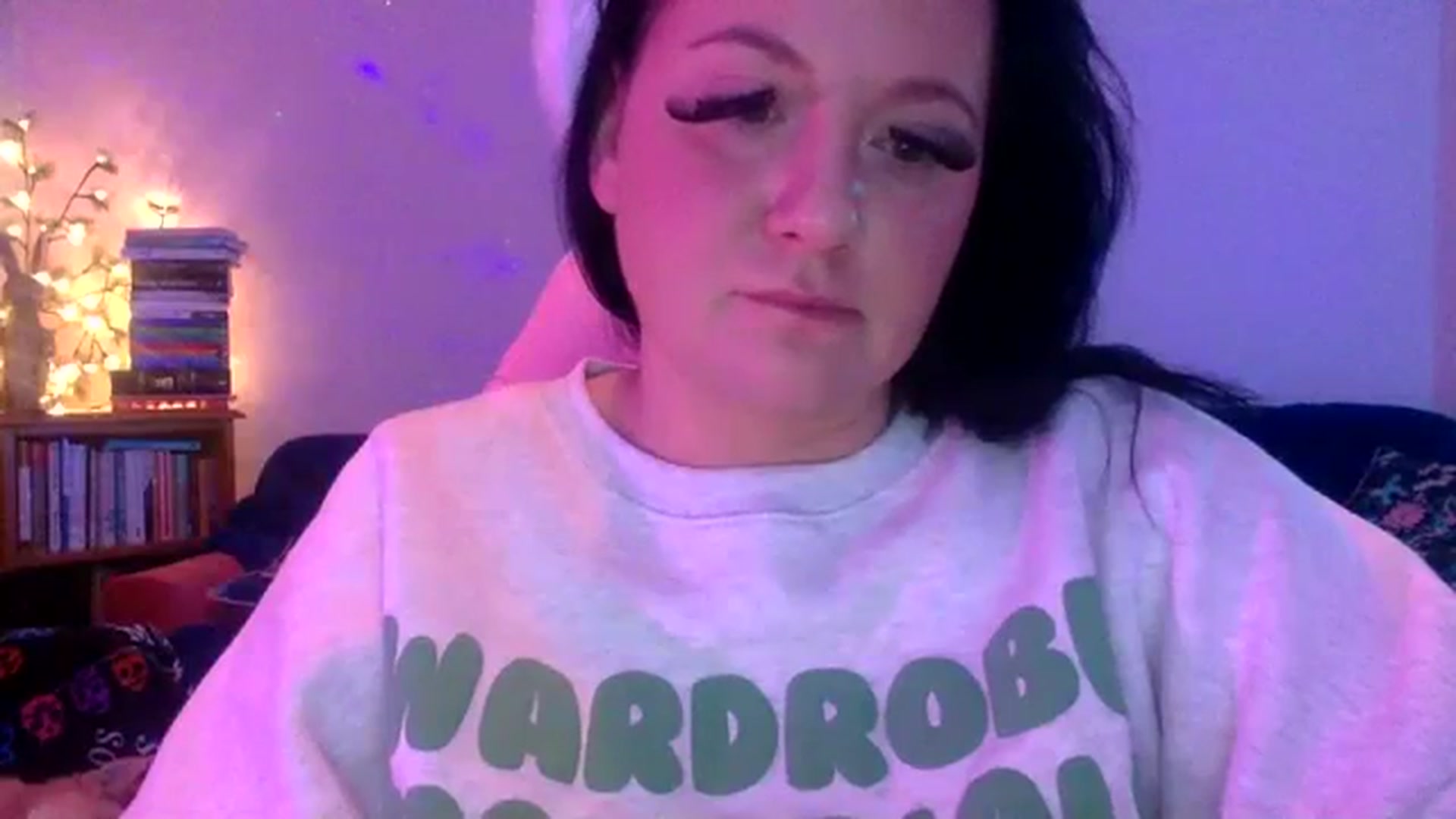 Gallery image thumbnail from BIRTHDAYPANDA's myfreecams stream on, 11/27/2023, 24:01 image 8 of 20