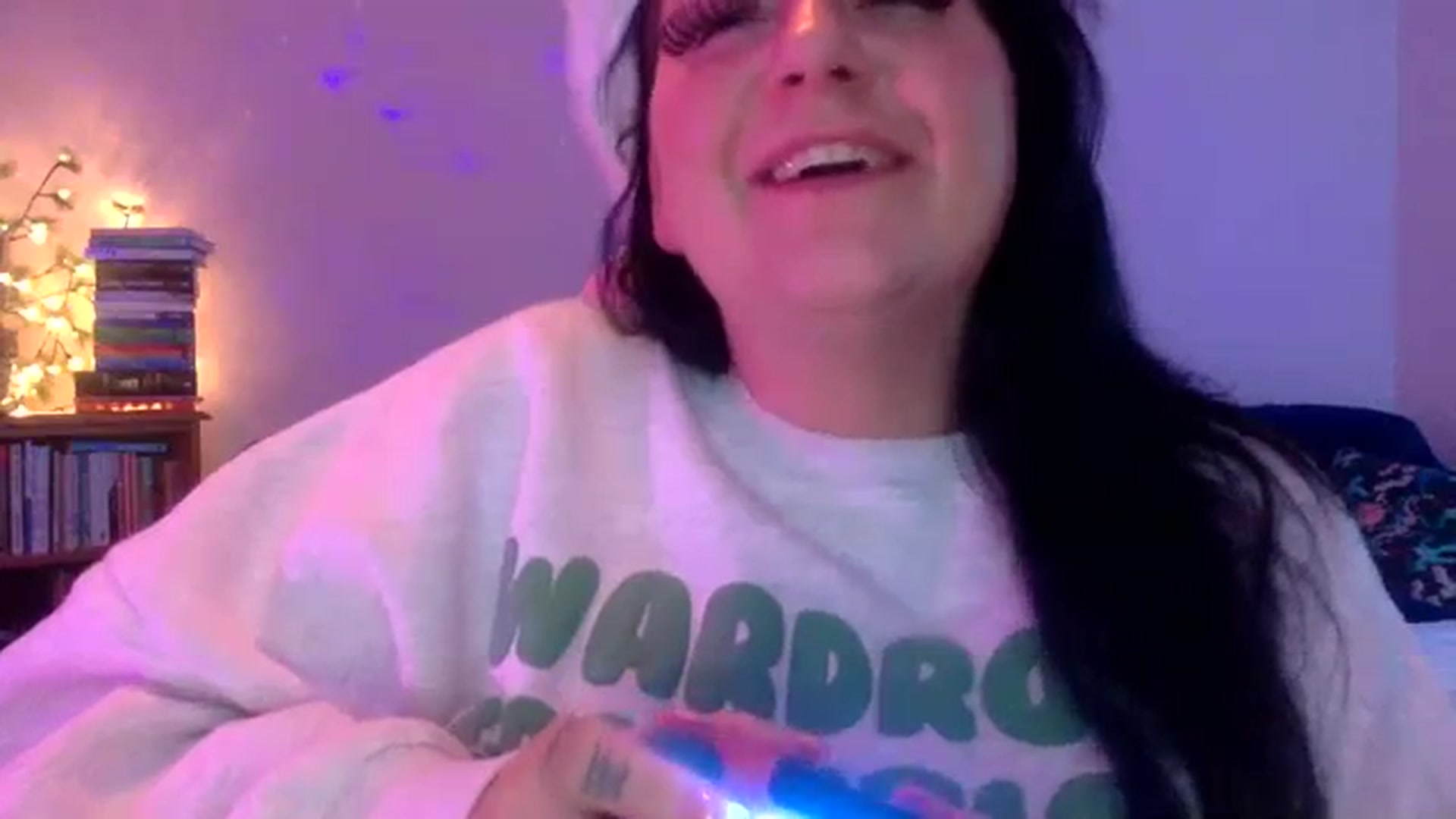 Gallery image thumbnail from BIRTHDAYPANDA's myfreecams stream on, 11/27/2023, 24:01 image 13 of 20