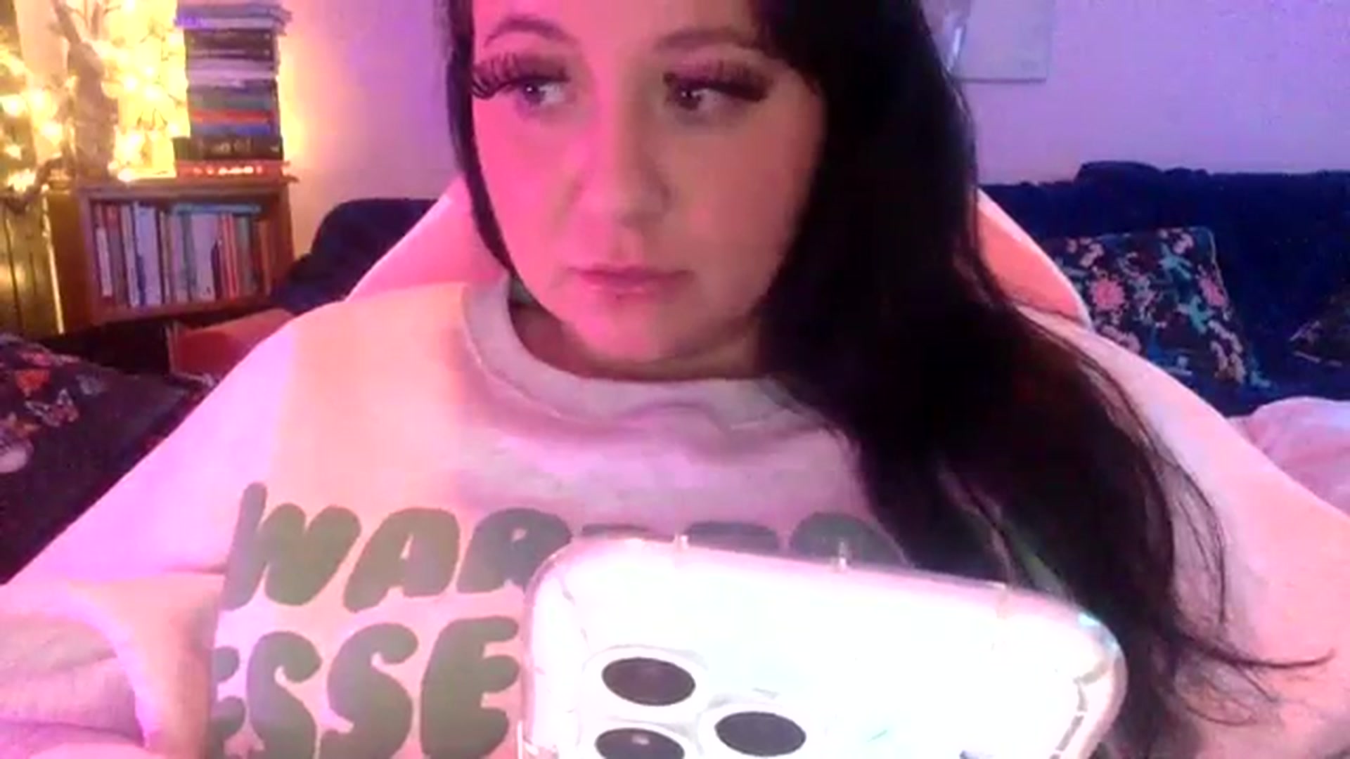 Gallery image thumbnail from BIRTHDAYPANDA's myfreecams stream on, 11/27/2023, 04:37 image 7 of 20