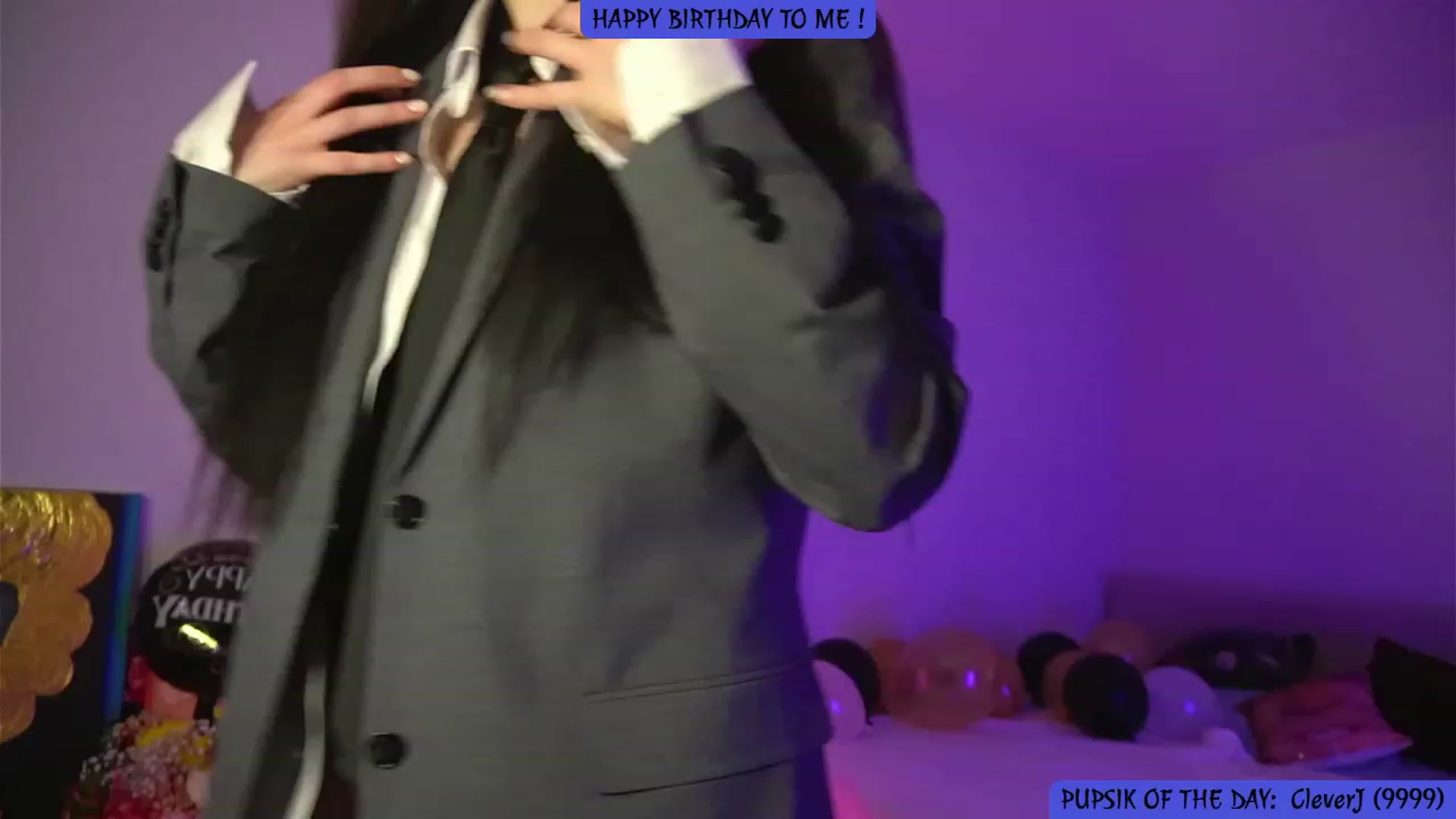 Gallery image thumbnail from BIRTHDAY_7's myfreecams stream on, 08/08/2023, 04:13 image 6 of 20