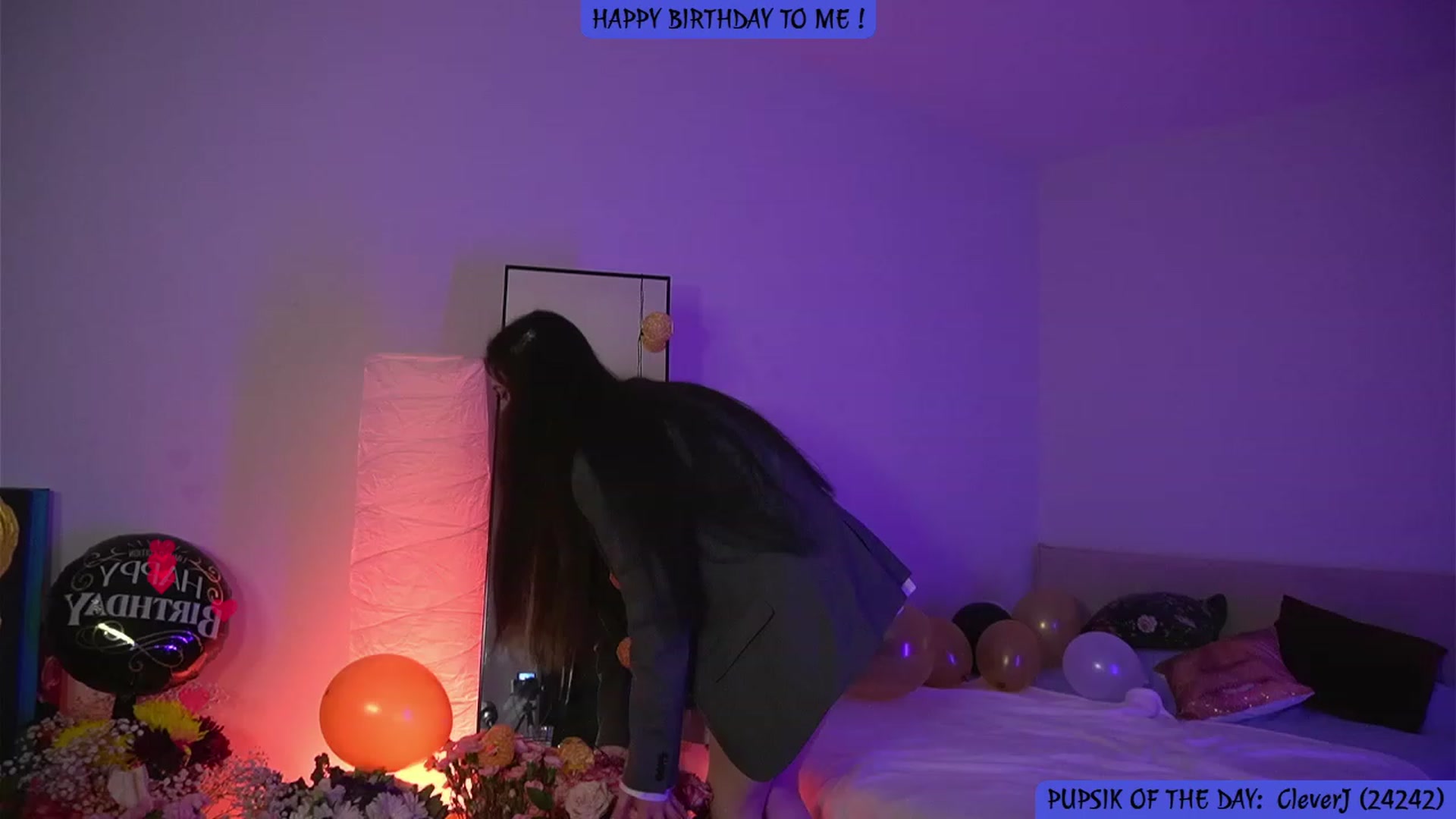 Gallery image thumbnail from BIRTHDAY_7's myfreecams stream on, 08/08/2023, 04:13 image 11 of 20