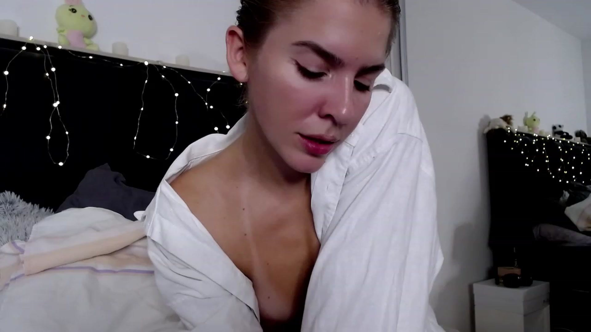 Gallery image thumbnail from BLUE_BIRD__'s myfreecams stream on, 10/27/2023, 19:14 image 1 of 20