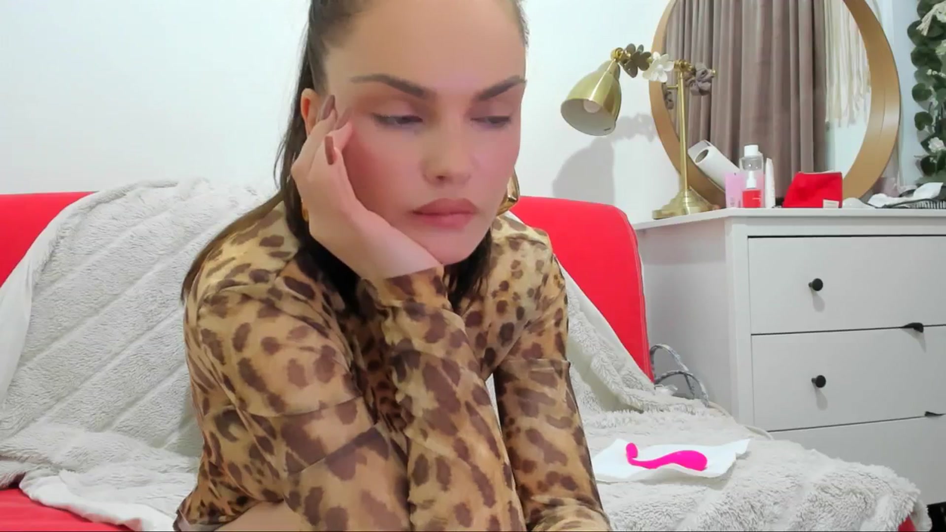 Gallery image thumbnail from BOMBSHELL___'s myfreecams stream on, 10/18/2024, 23:52 image 6 of 20