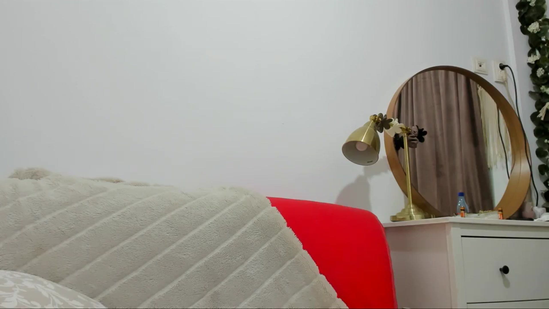 Gallery image thumbnail from BOMBSHELL___'s myfreecams stream on, 10/30/2024, 22:36 image 11 of 20