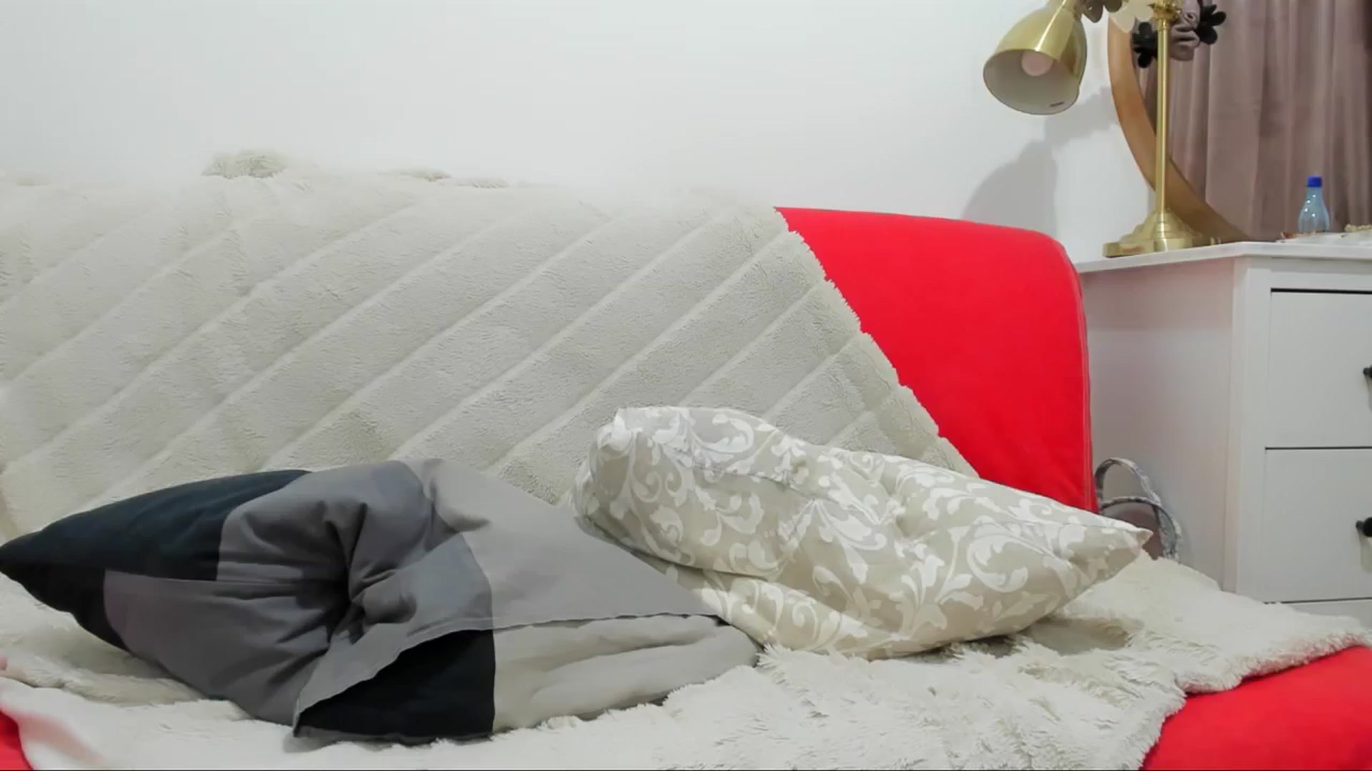 Gallery image thumbnail from BOMBSHELL___'s myfreecams stream on, 10/31/2024, 24:35 image 9 of 20