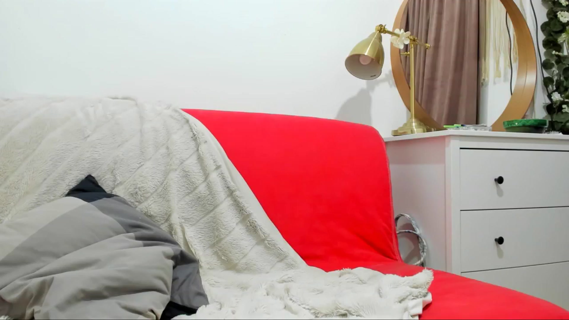 Gallery image thumbnail from BOMBSHELL___'s myfreecams stream on, 11/14/2024, 01:32 image 17 of 20