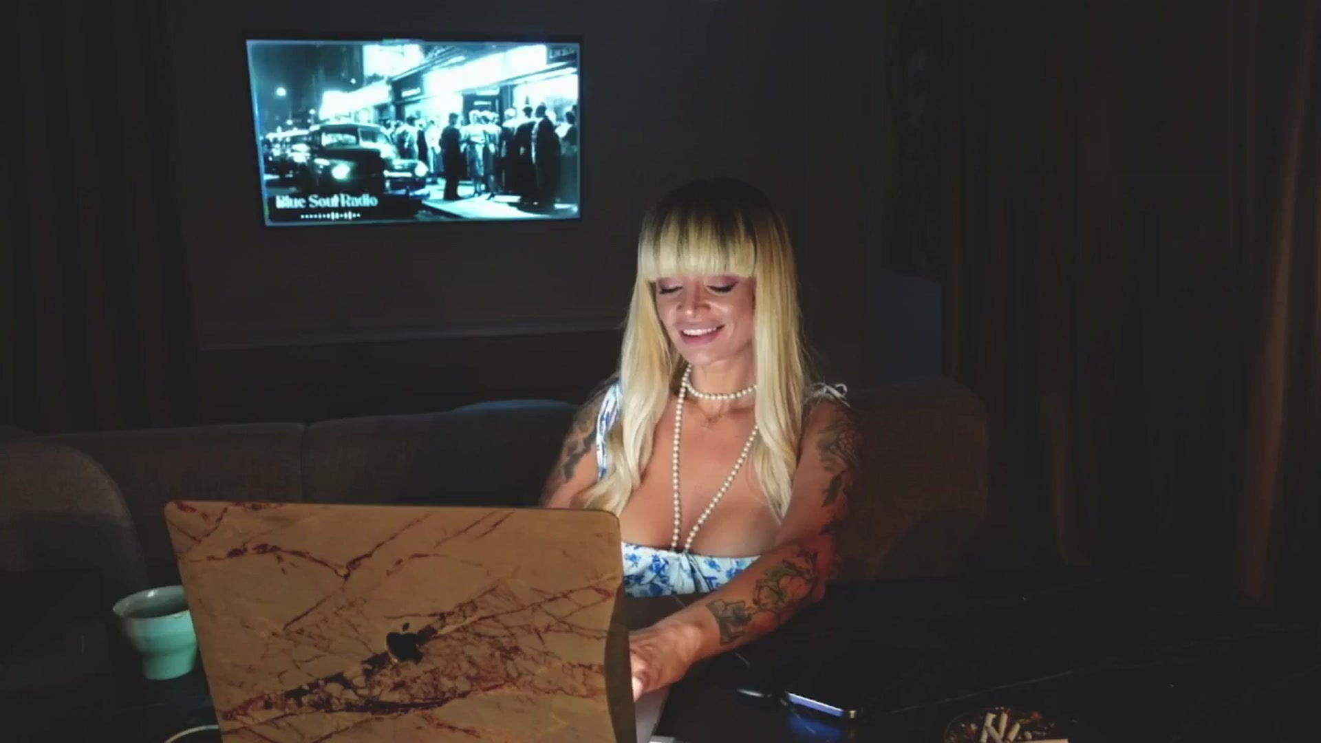 Gallery image thumbnail from BOO_D's myfreecams stream on, 08/19/2025, 22:27 image 20 of 20
