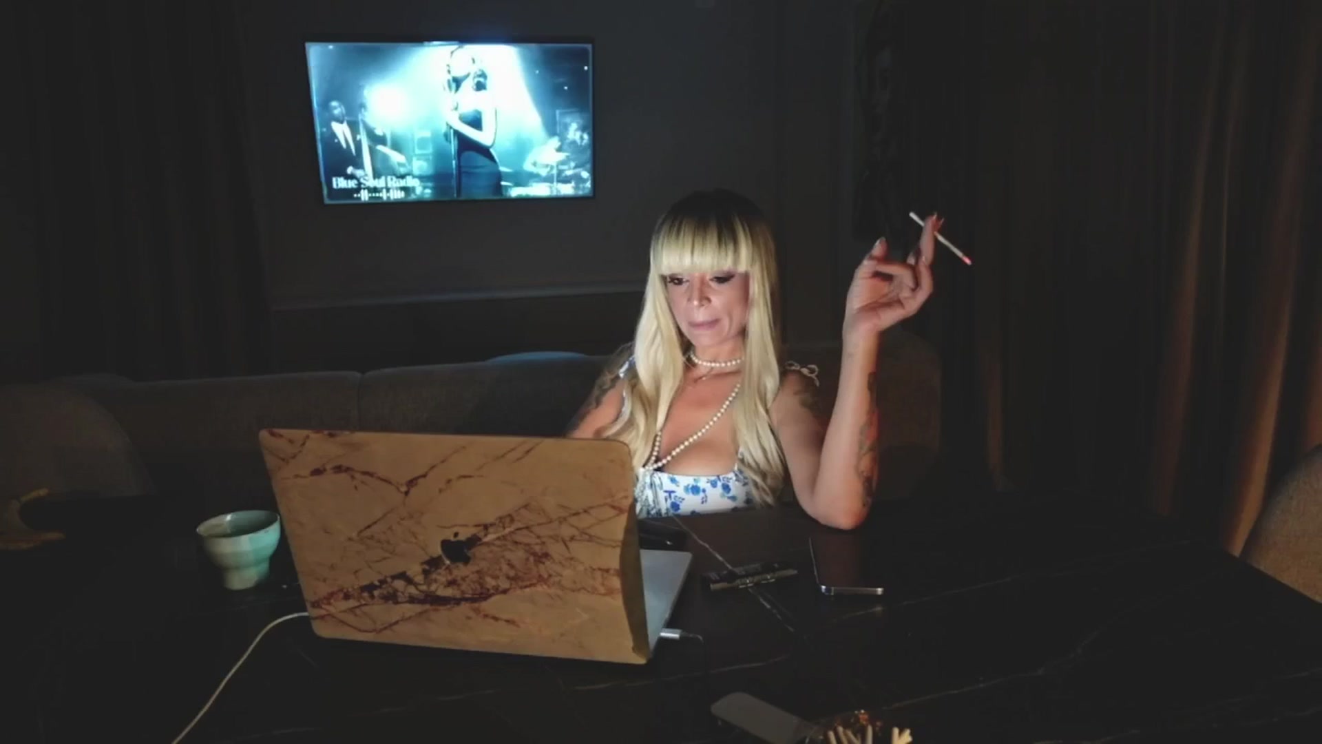 Gallery image thumbnail from BOO_D's myfreecams stream on, 08/20/2025, 24:26 image 11 of 20