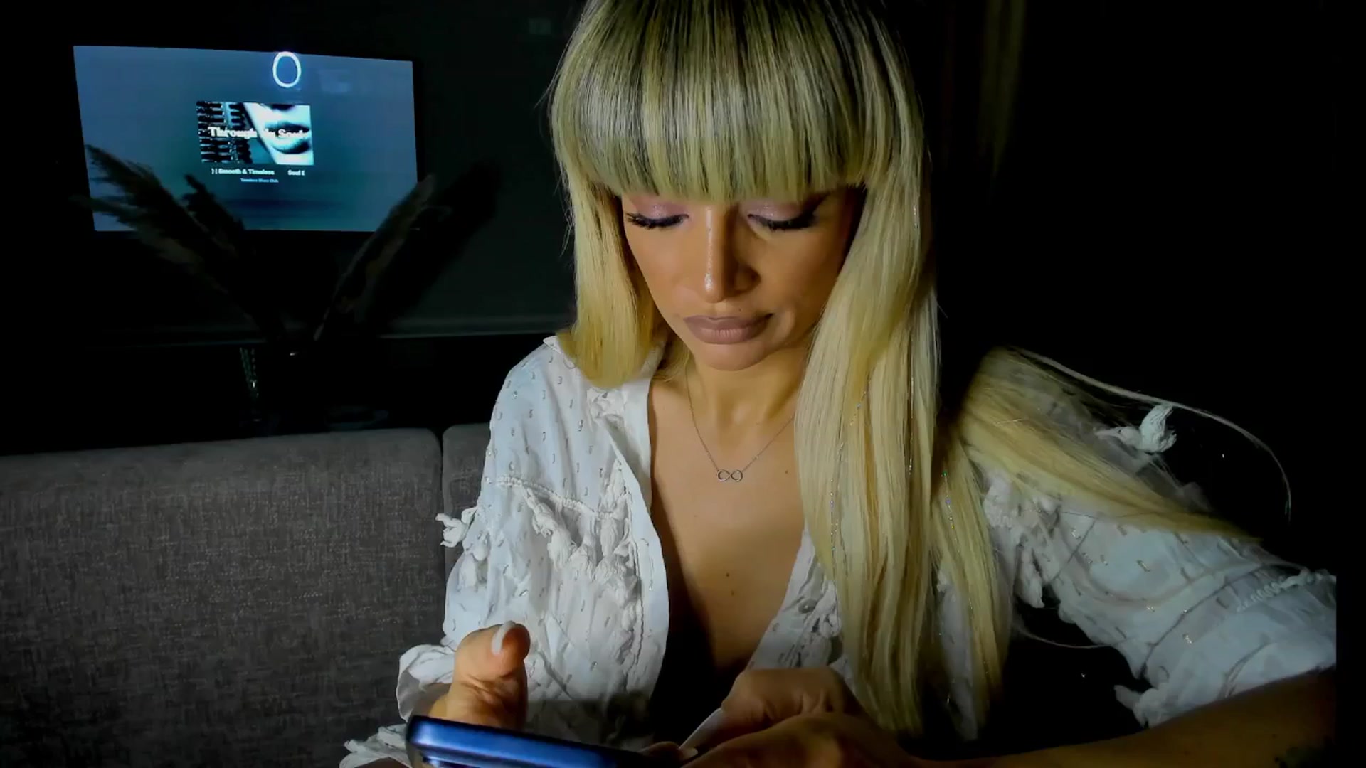 Gallery image thumbnail from BOO_D's myfreecams stream on, 10/28/2025, 21:59 image 18 of 20