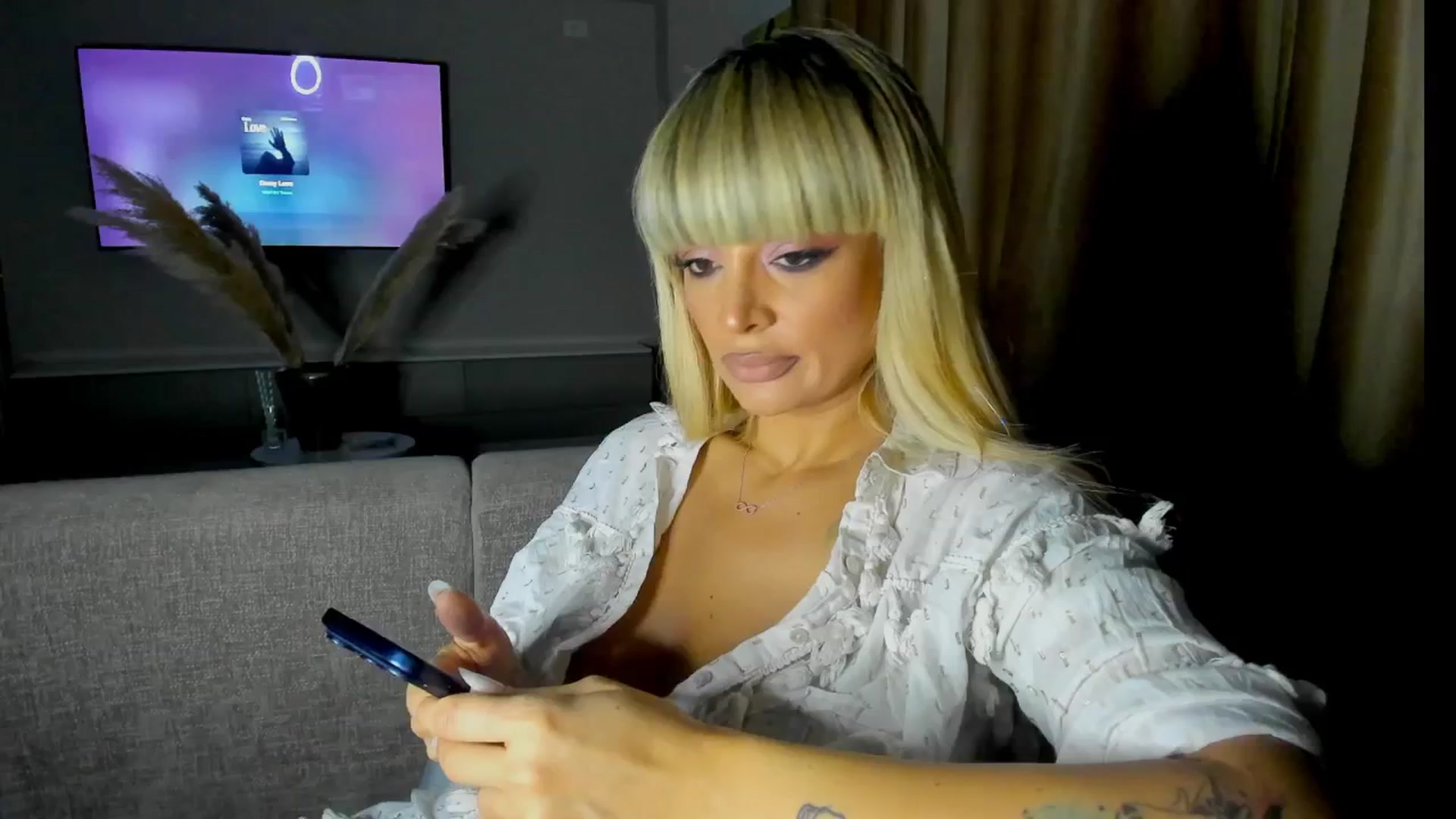 Gallery image thumbnail from BOO_D's myfreecams stream on, 10/28/2025, 21:59 image 13 of 20