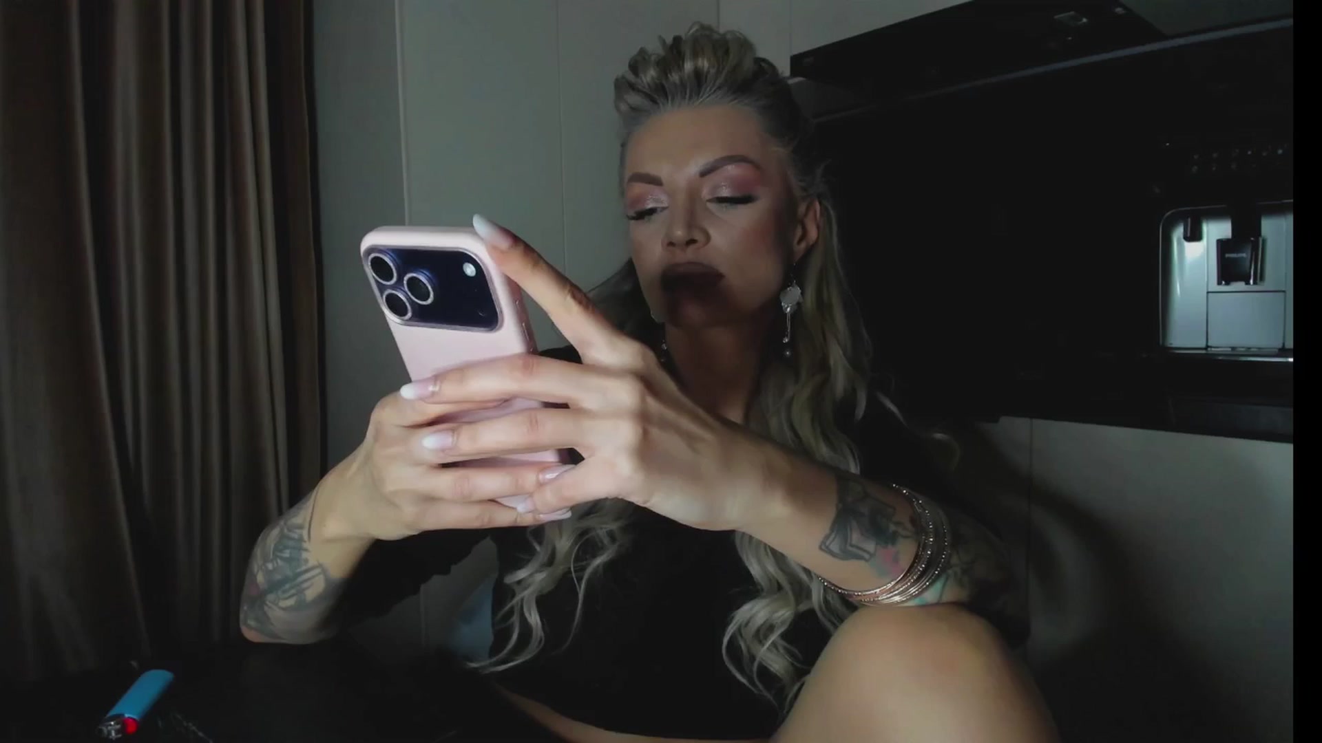 Gallery image thumbnail from BOO_D's myfreecams stream on, 12/30/2025, 20:24 image 9 of 20