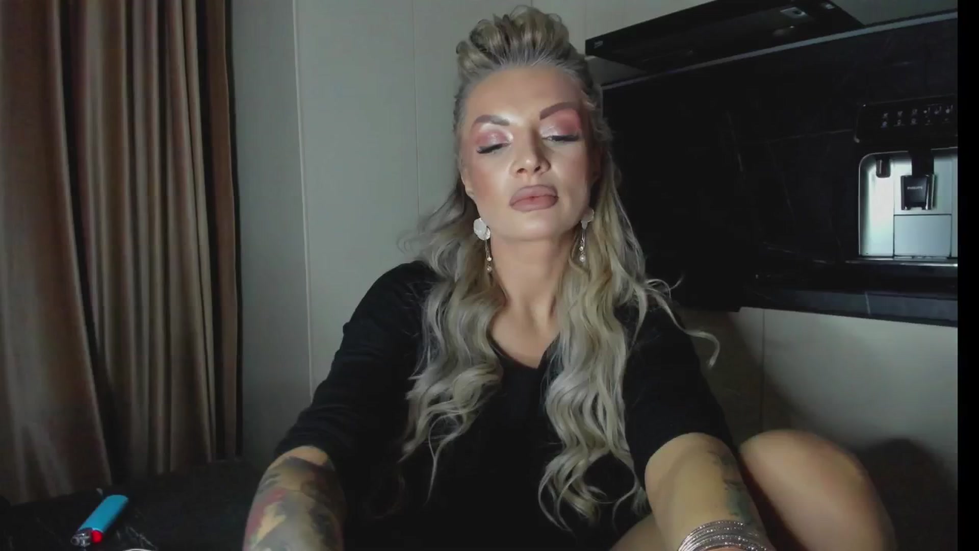 Gallery image thumbnail from BOO_D's myfreecams stream on, 12/30/2025, 20:24 image 8 of 20