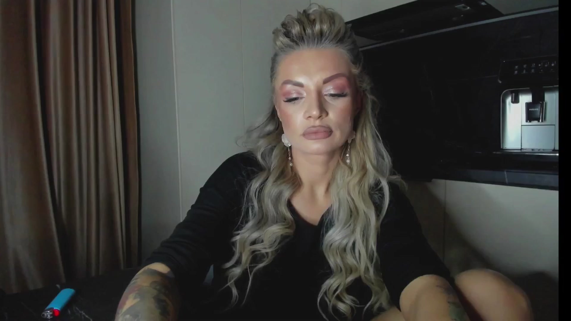 Gallery image thumbnail from BOO_D's myfreecams stream on, 12/30/2025, 20:24 image 6 of 20