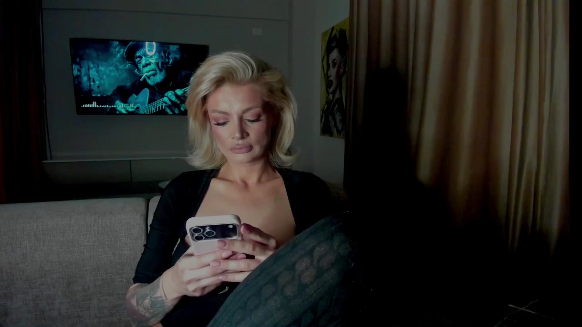 Gallery image thumbnail from BOO_D's myfreecams stream on, 01/15/2026, 22:32 image 18 of 20