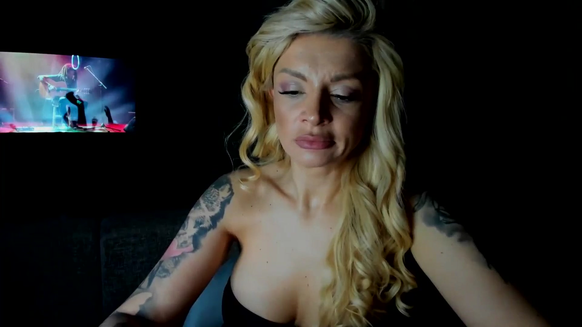 Gallery image thumbnail from BOO_D's myfreecams stream on, 02/20/2026, 21:10 image 14 of 20
