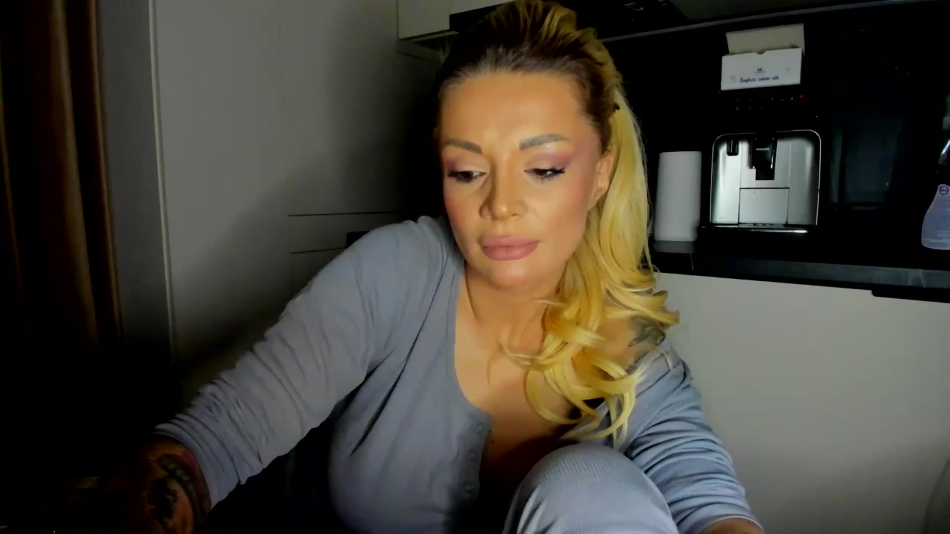 Gallery image thumbnail from BOO_D's myfreecams stream on, 04/03/2026, 22:55 image 3 of 20
