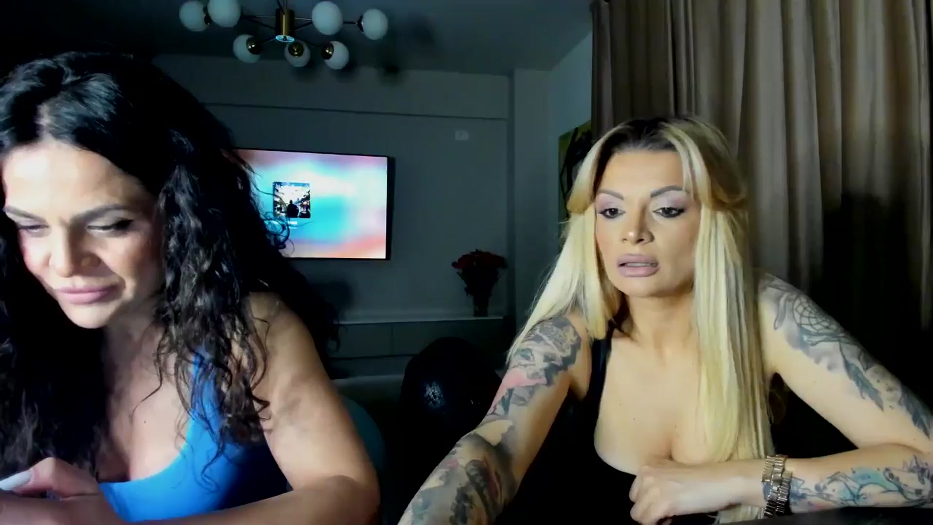 Gallery image thumbnail from BOO_D's myfreecams stream on, 04/19/2026, 23:02 image 6 of 20