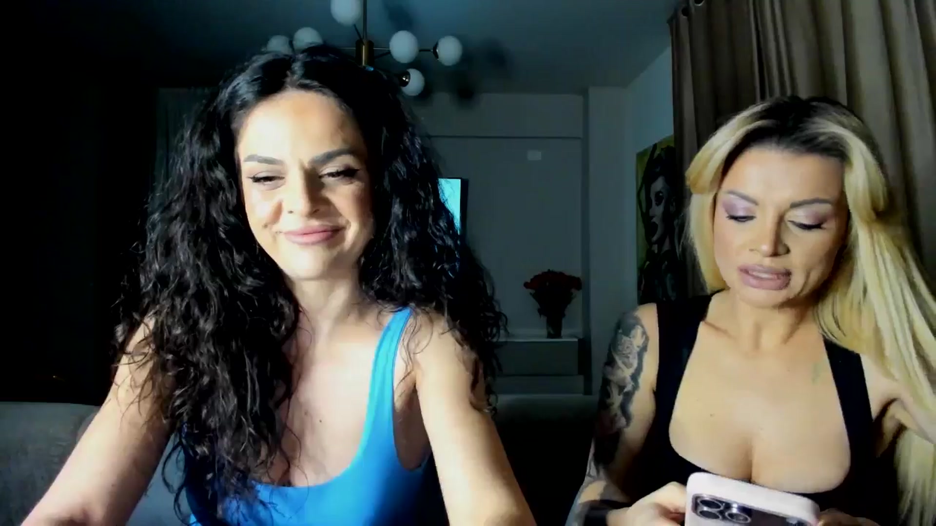 Gallery image thumbnail from BOO_D's myfreecams stream on, 04/19/2026, 23:02 image 19 of 20
