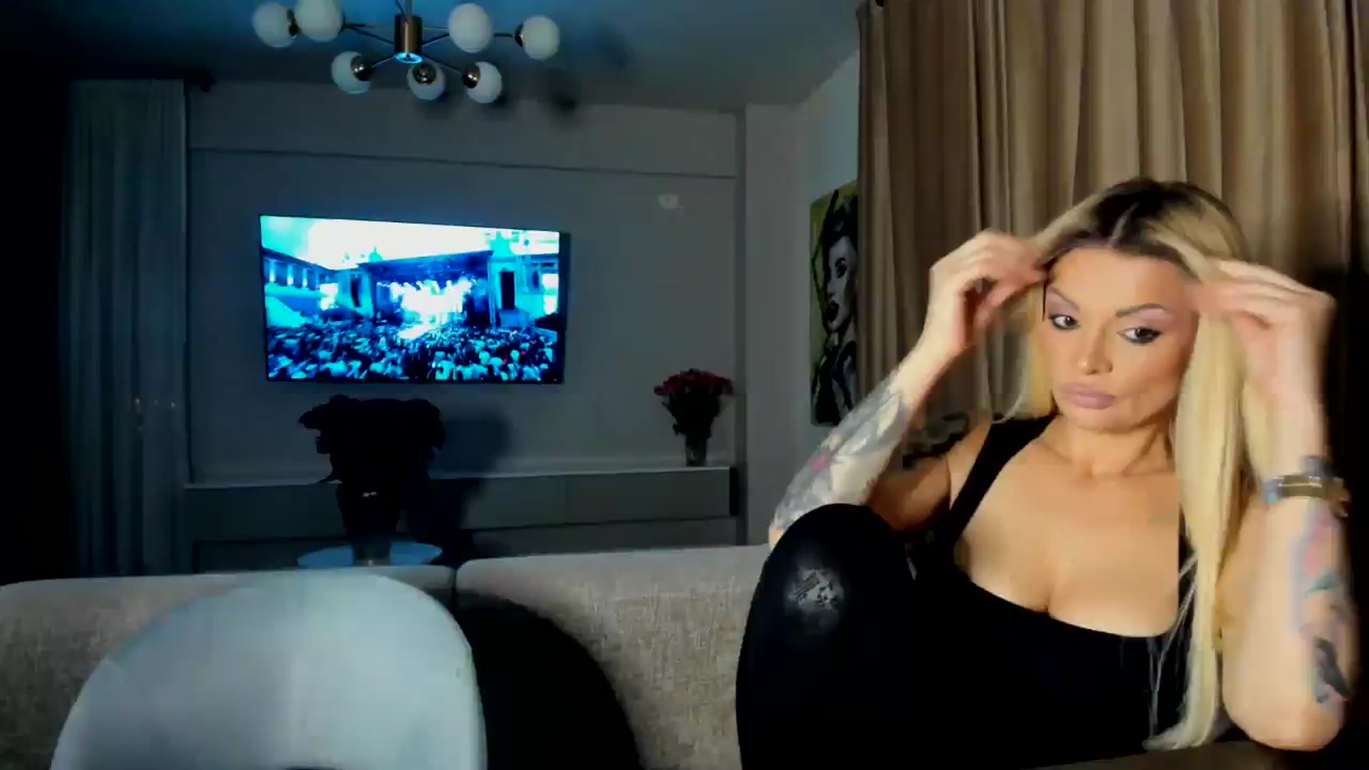 Gallery image thumbnail from BOO_D's myfreecams stream on, 04/19/2026, 23:02 image 3 of 20