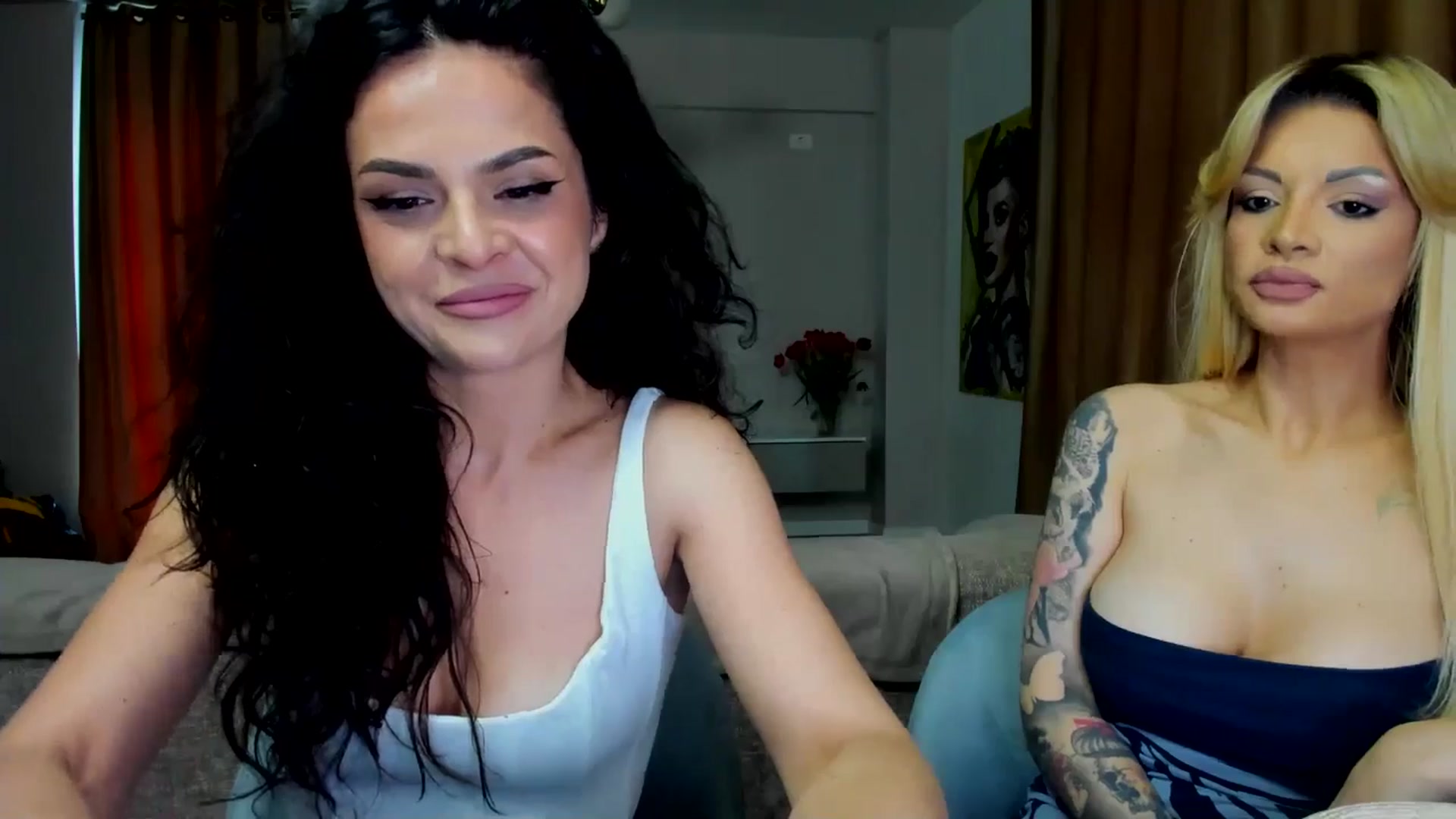 Gallery image thumbnail from BOO_D's myfreecams stream on, 04/21/2026, 10:25 image 6 of 20