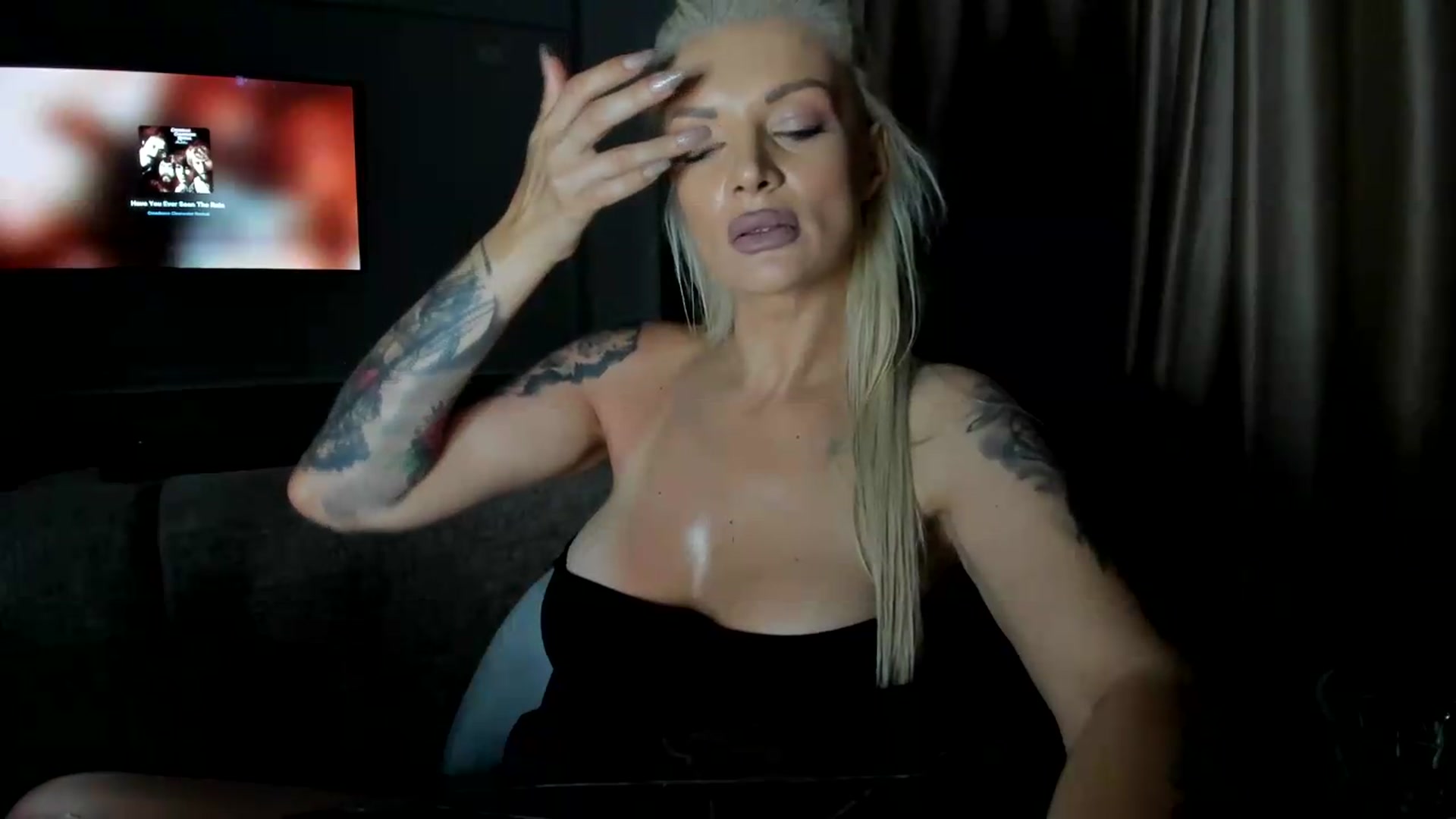 Gallery image thumbnail from BOO_D's myfreecams stream on, 06/25/2026, 01:21 image 13 of 20