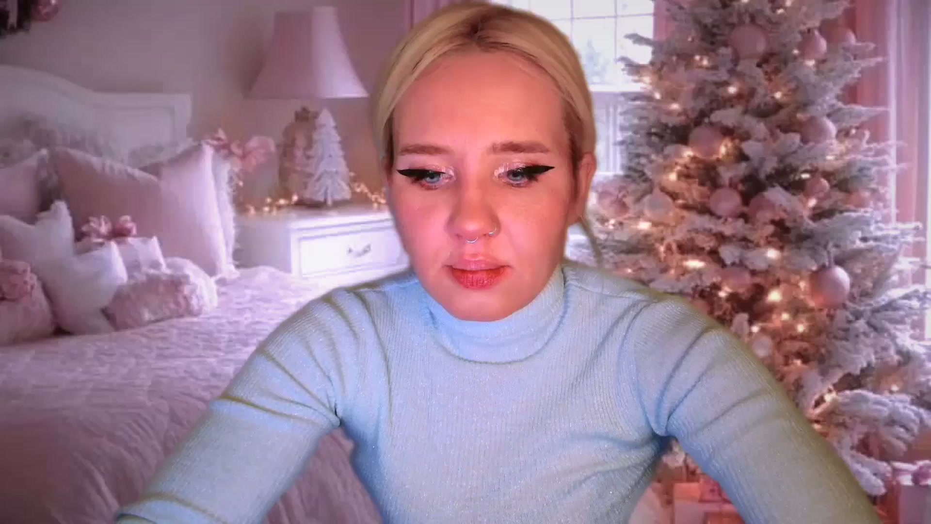 Gallery image thumbnail from BUTTERFACE's myfreecams stream on, 12/28/2025, 18:21 image 1 of 20