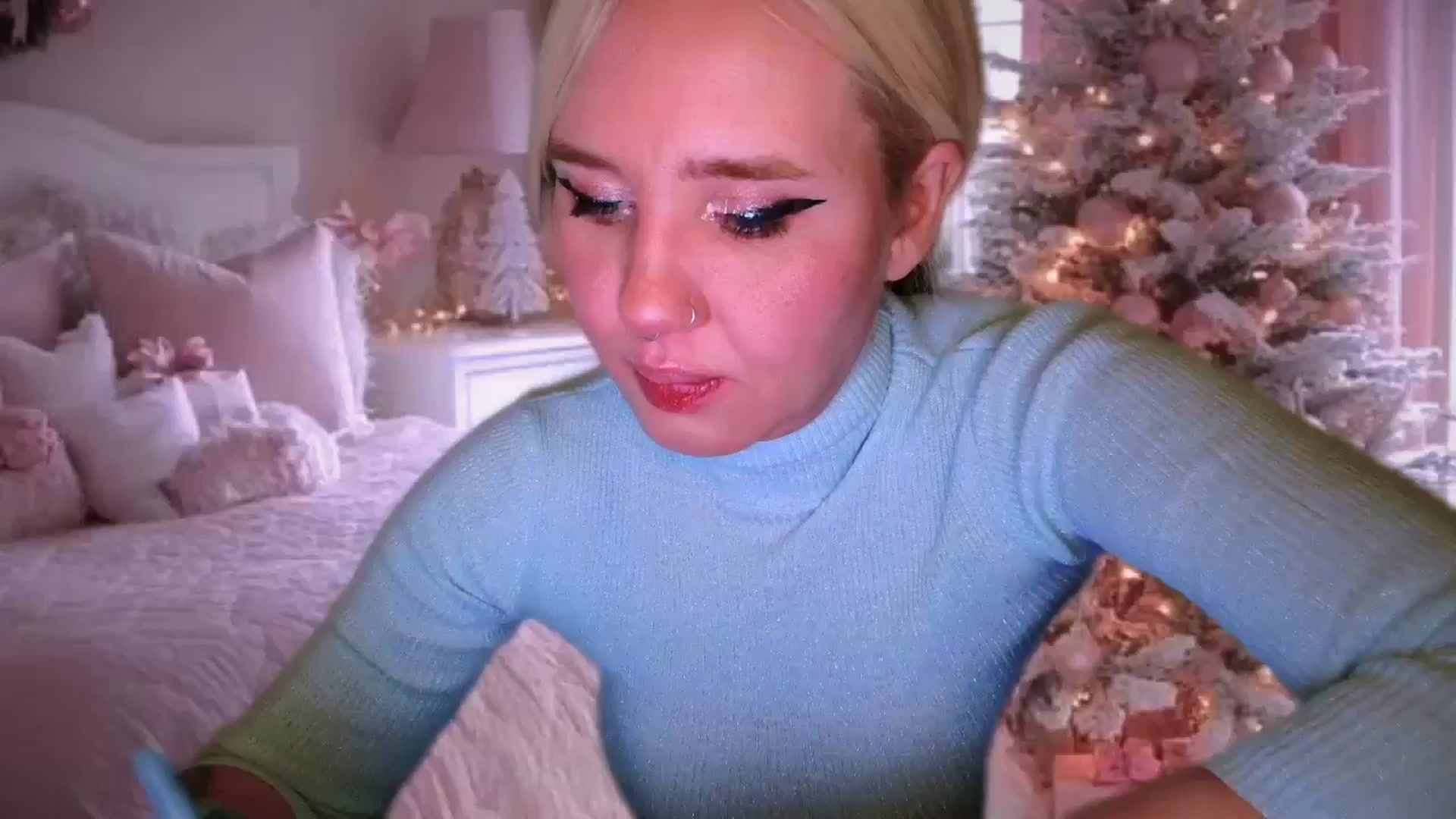 Gallery image thumbnail from BUTTERFACE's myfreecams stream on, 12/28/2025, 18:21 image 10 of 20