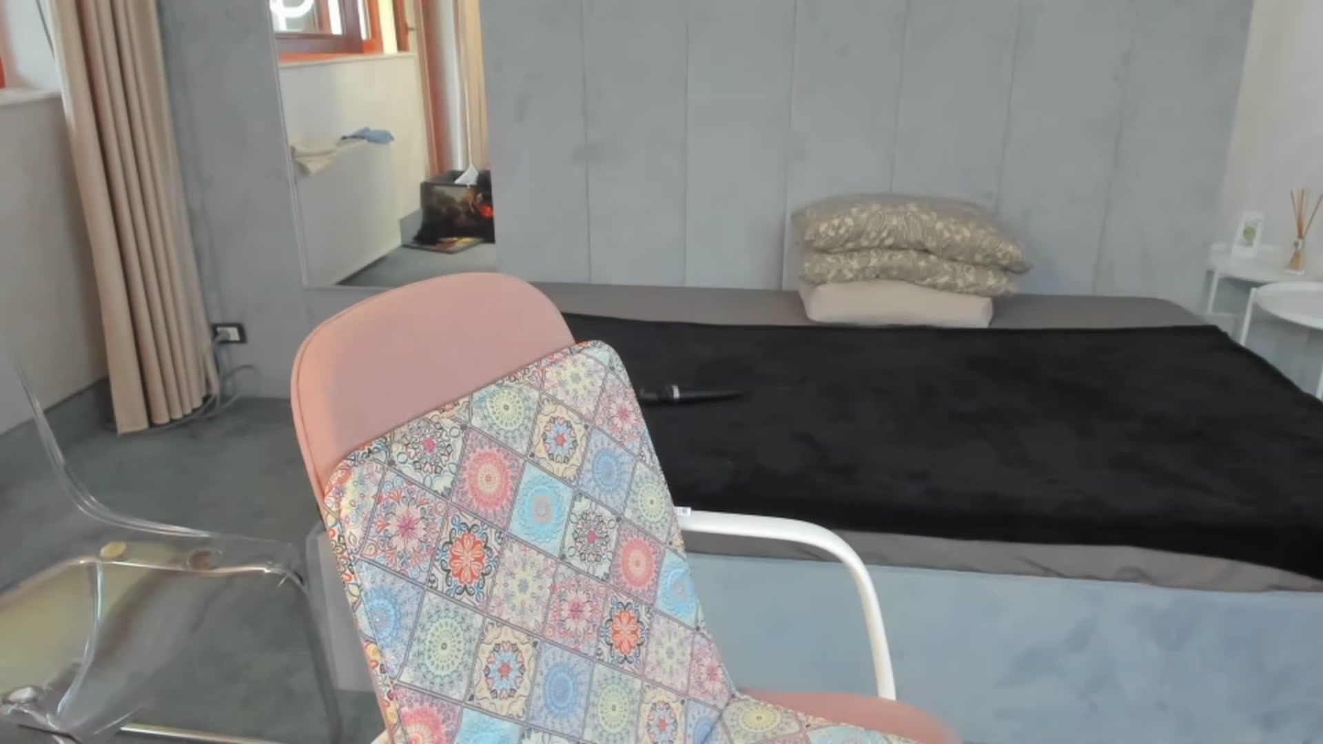 Gallery image thumbnail from B_Boo's myfreecams stream on, 11/23/2022, 12:36 image 16 of 20