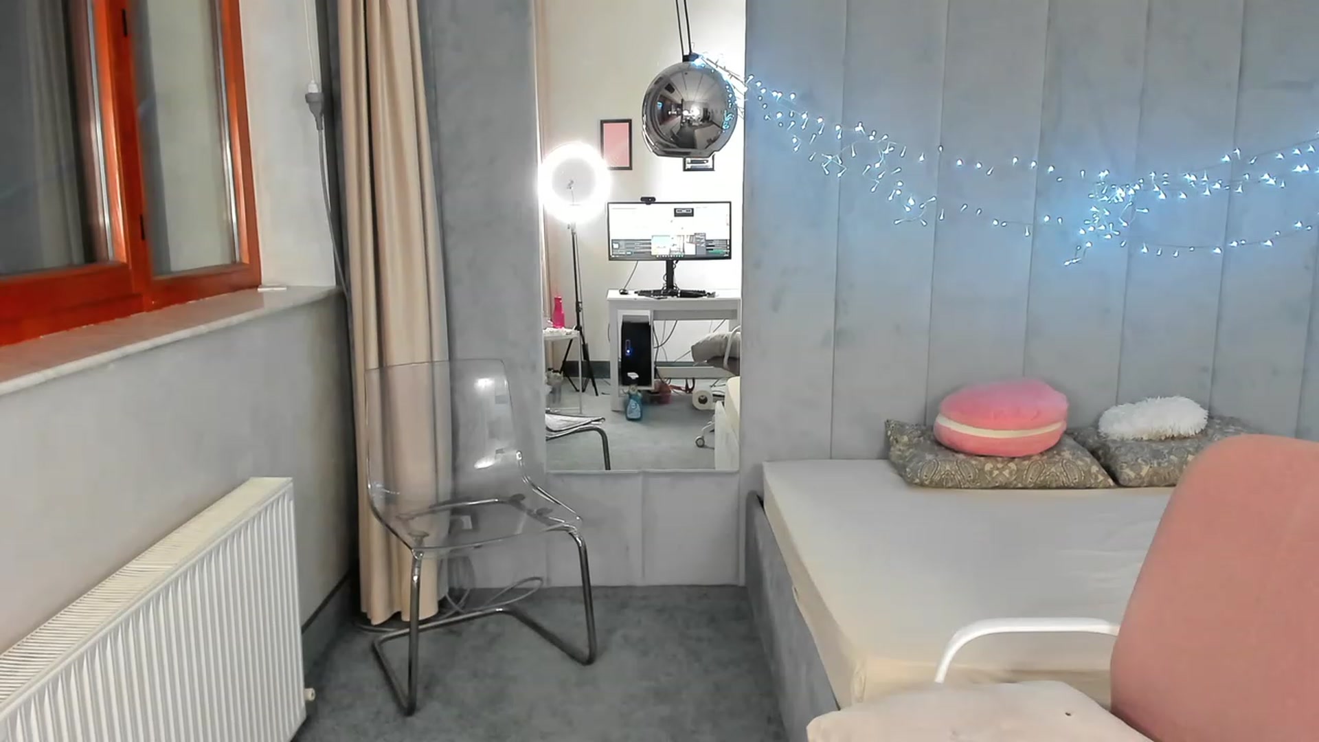Gallery image thumbnail from B_Boo's myfreecams stream on, 01/15/2023, 15:24 image 19 of 20