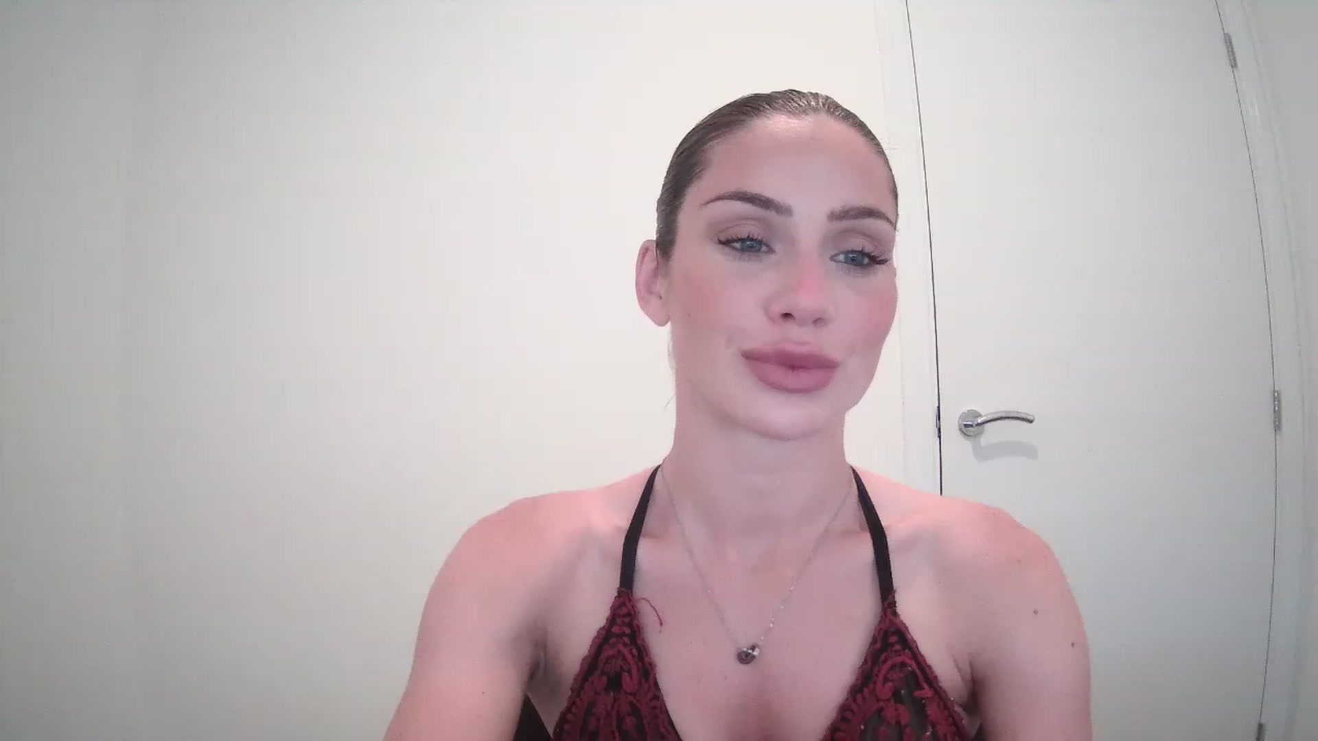 Gallery image thumbnail from B_Rhoades's myfreecams stream on, 06/06/2023, 08:23 image 9 of 20