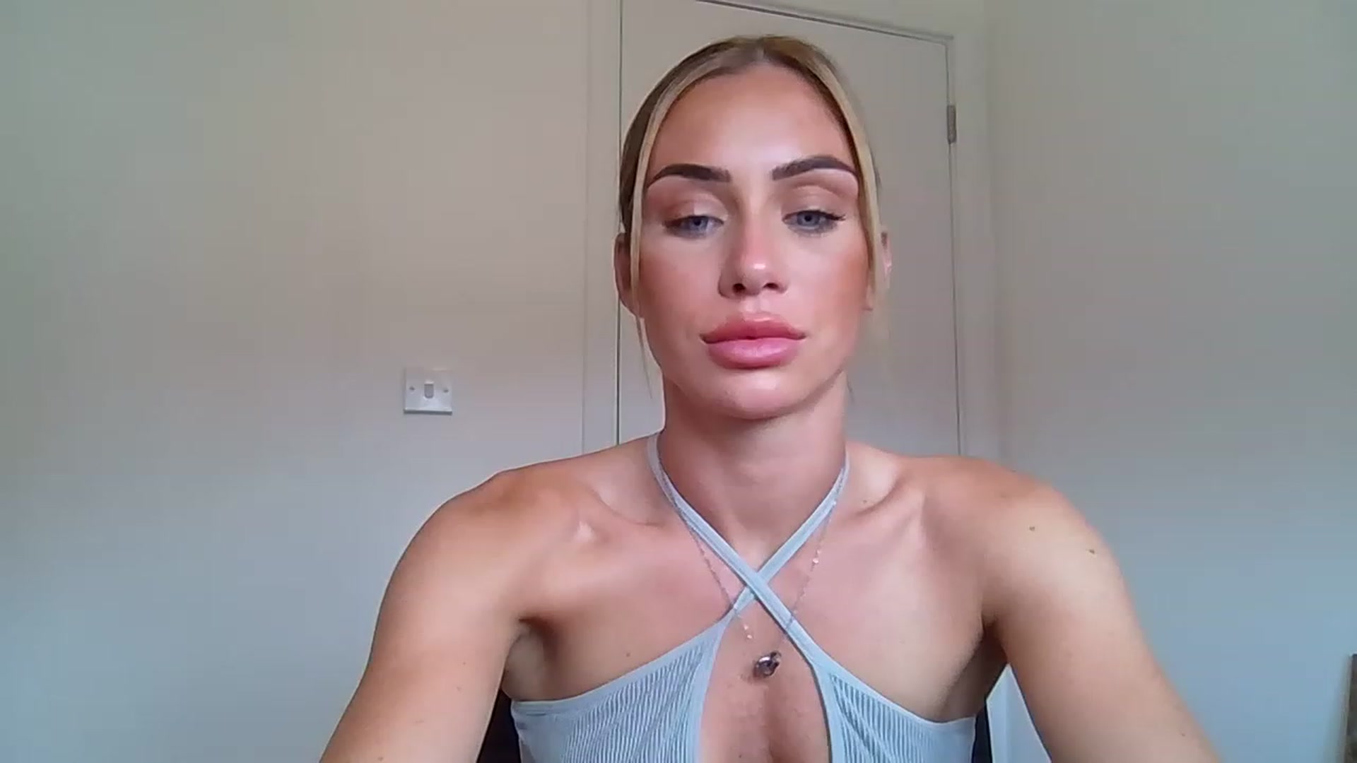 Gallery image thumbnail from B_Rhoades's myfreecams stream on, 06/22/2023, 13:50 image 8 of 20
