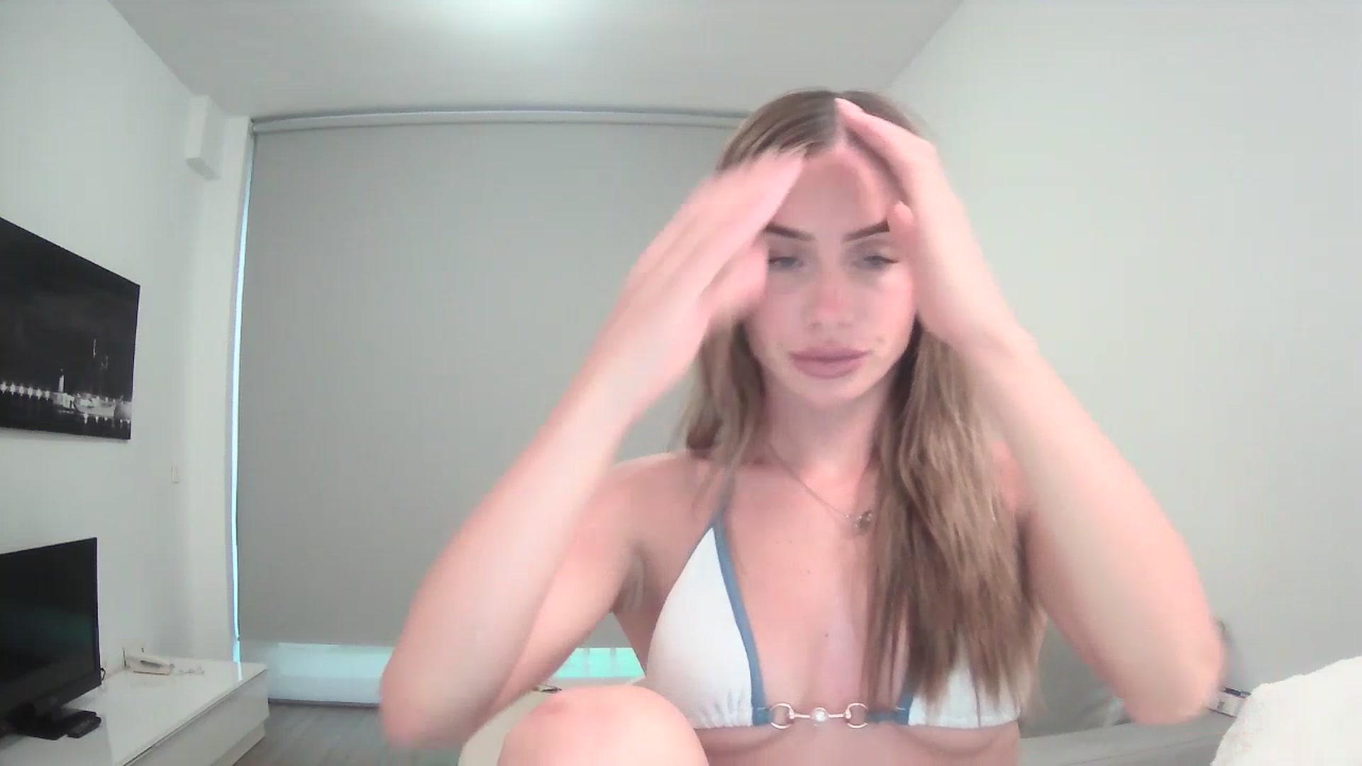 Gallery image thumbnail from B_Rhoades's myfreecams stream on, 06/30/2023, 19:35 image 3 of 20