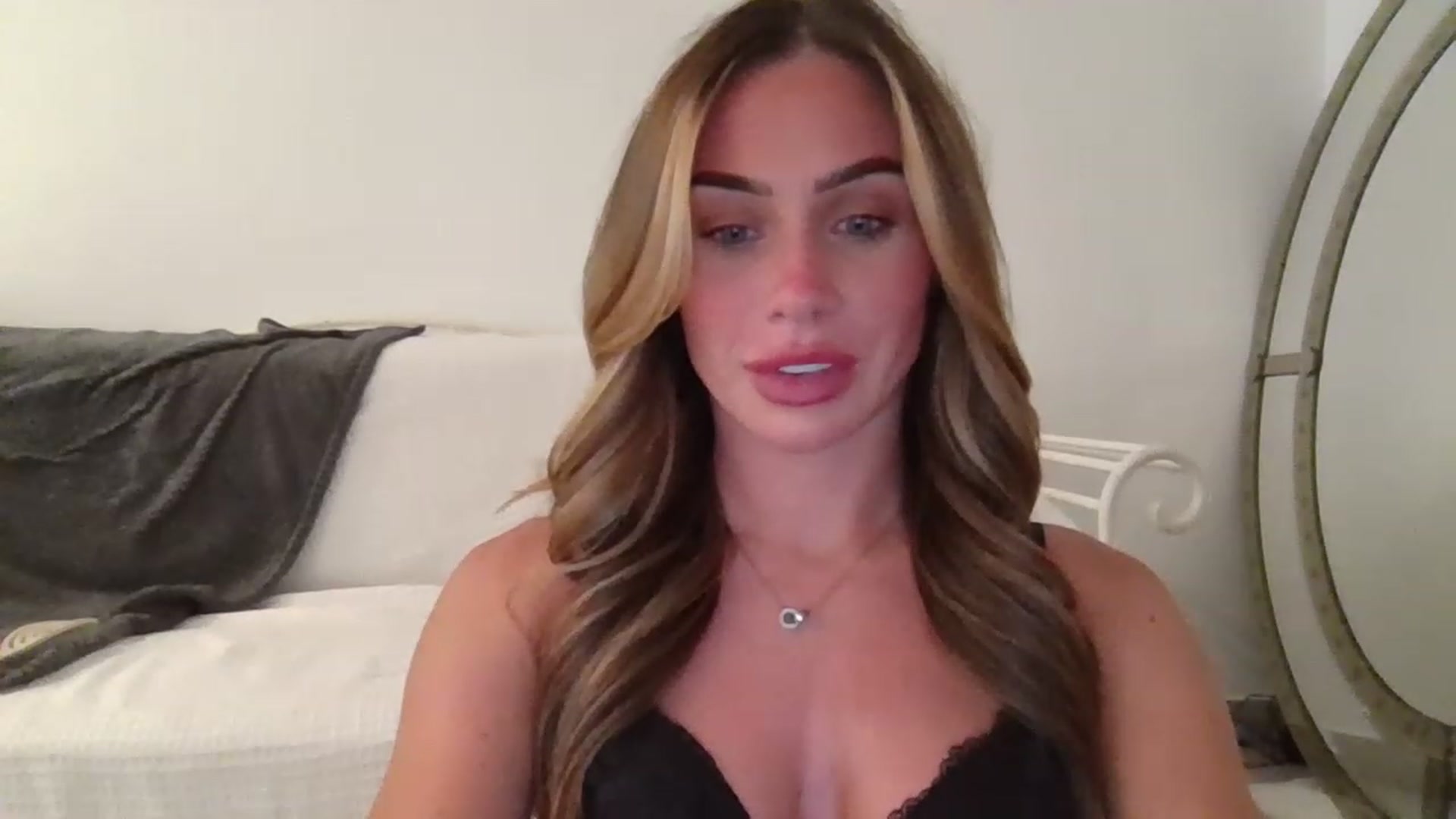 Gallery image thumbnail from B_Rhoades's myfreecams stream on, 08/15/2023, 17:31 image 15 of 20