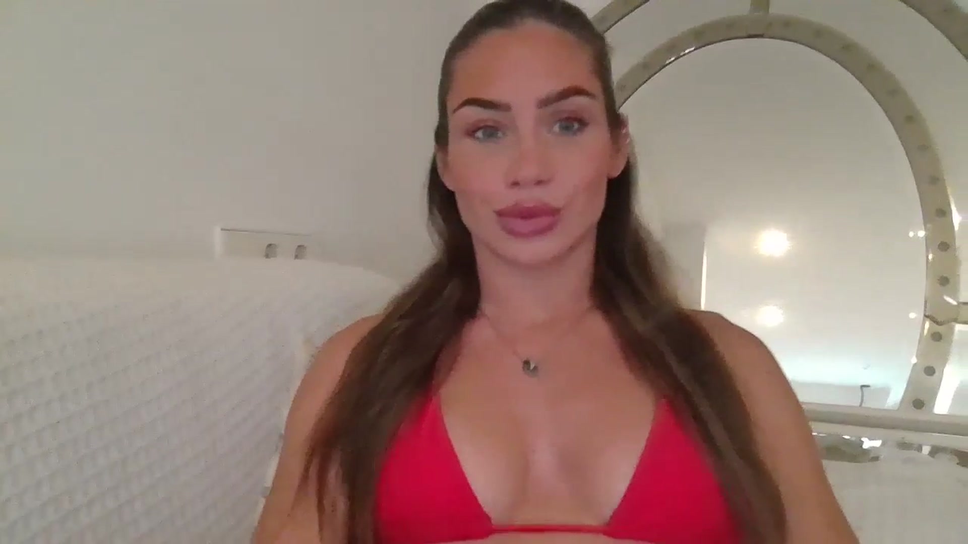 Gallery image thumbnail from B_Rhoades's myfreecams stream on, 08/22/2023, 07:57 image 6 of 20