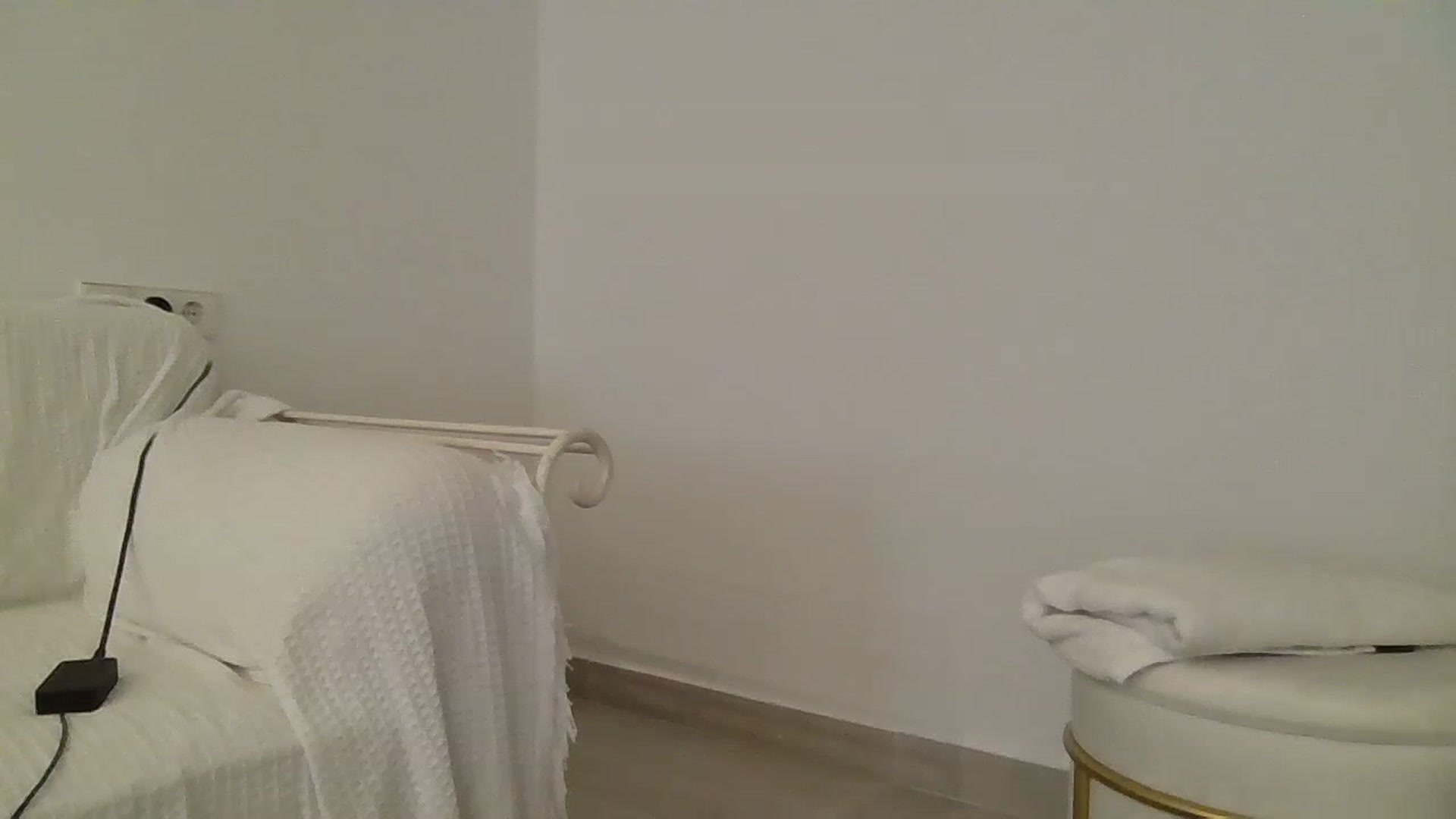 Gallery image thumbnail from B_Rhoades's myfreecams stream on, 09/06/2023, 08:36 image 6 of 20
