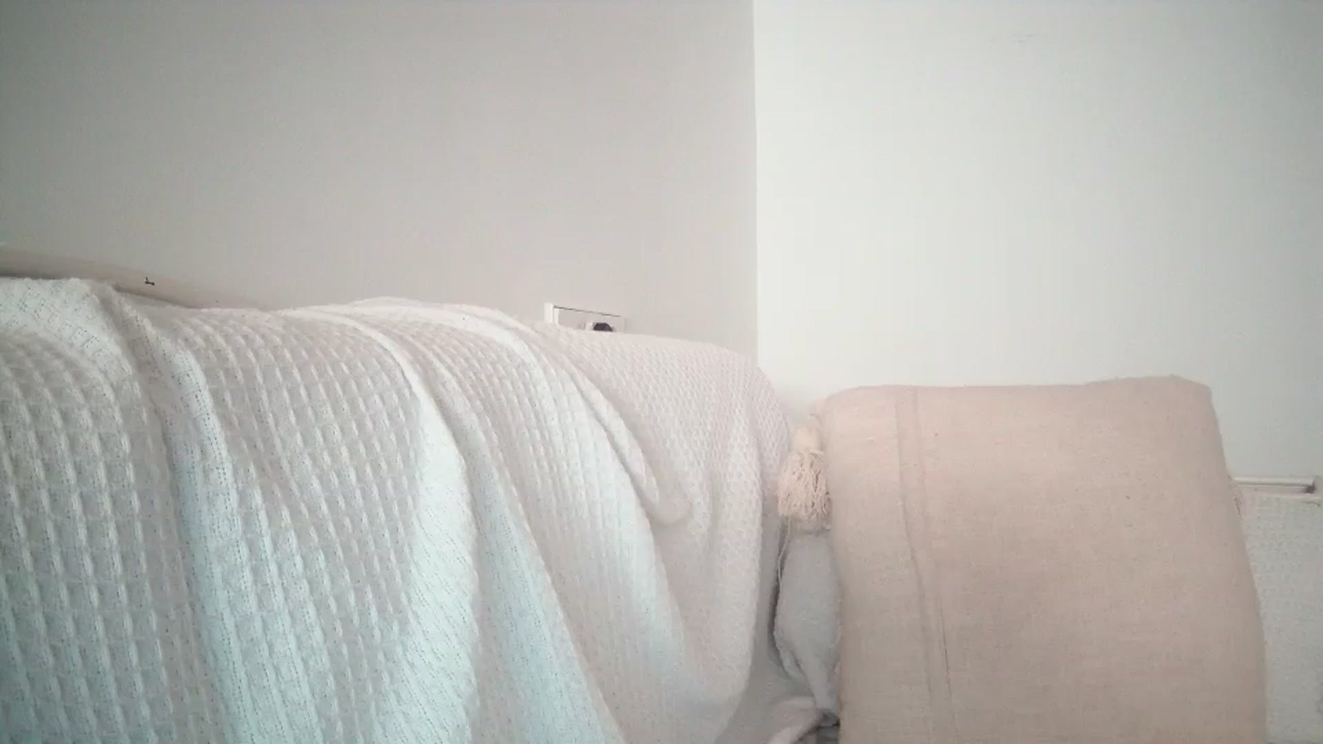 Gallery image thumbnail from B_Rhoades's myfreecams stream on, 09/20/2023, 14:39 image 8 of 20