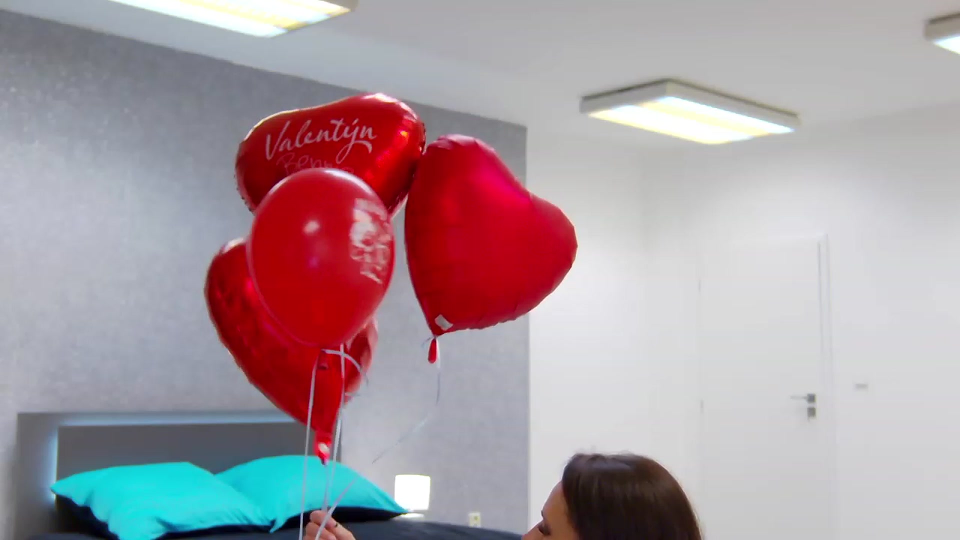 Gallery image thumbnail from B_girl's myfreecams stream on, 02/14/2024, 22:38 image 13 of 20
