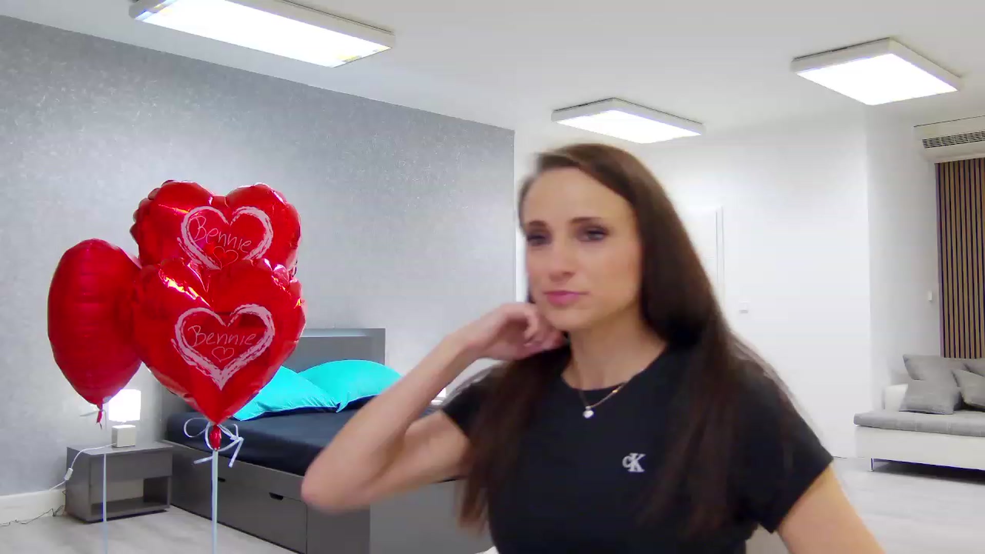 Gallery image thumbnail from B_girl's myfreecams stream on, 02/17/2024, 21:13 image 19 of 20