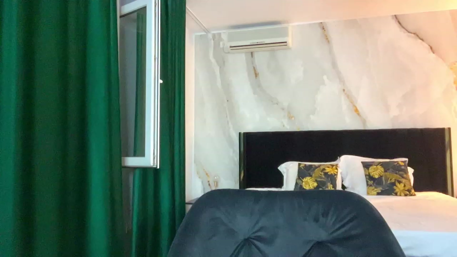 Gallery image thumbnail from BaayBee__'s myfreecams stream on, 09/13/2023, 23:37 image 19 of 20