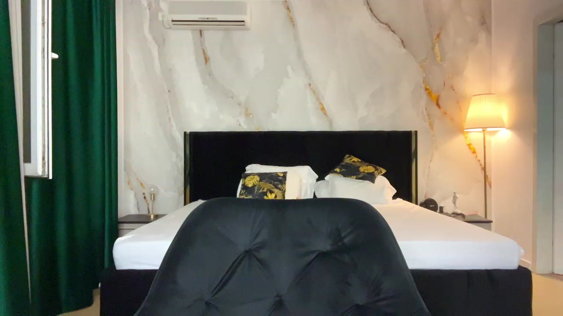 Gallery image thumbnail from BaayBee__'s myfreecams stream on, 09/16/2023, 22:29 image 17 of 20