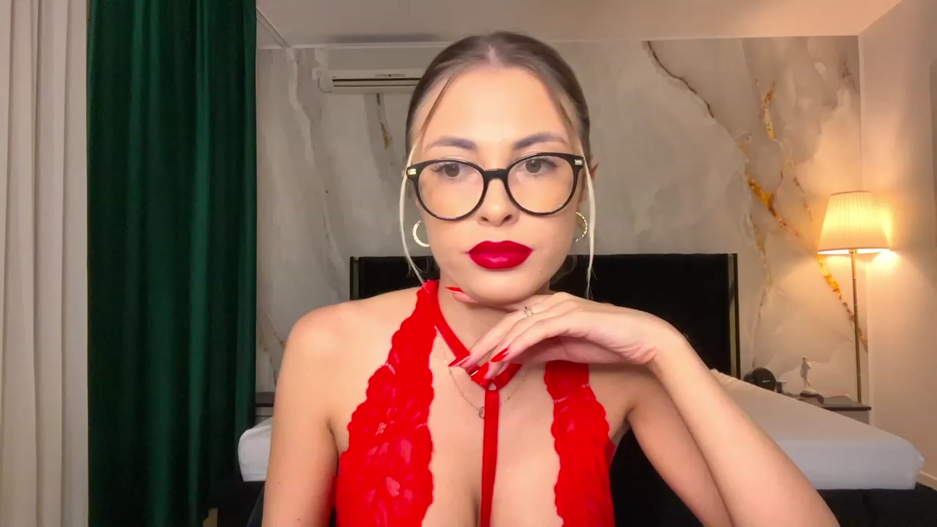 Gallery image thumbnail from BaayBee__'s myfreecams stream on, 09/18/2023, 21:55 image 10 of 20