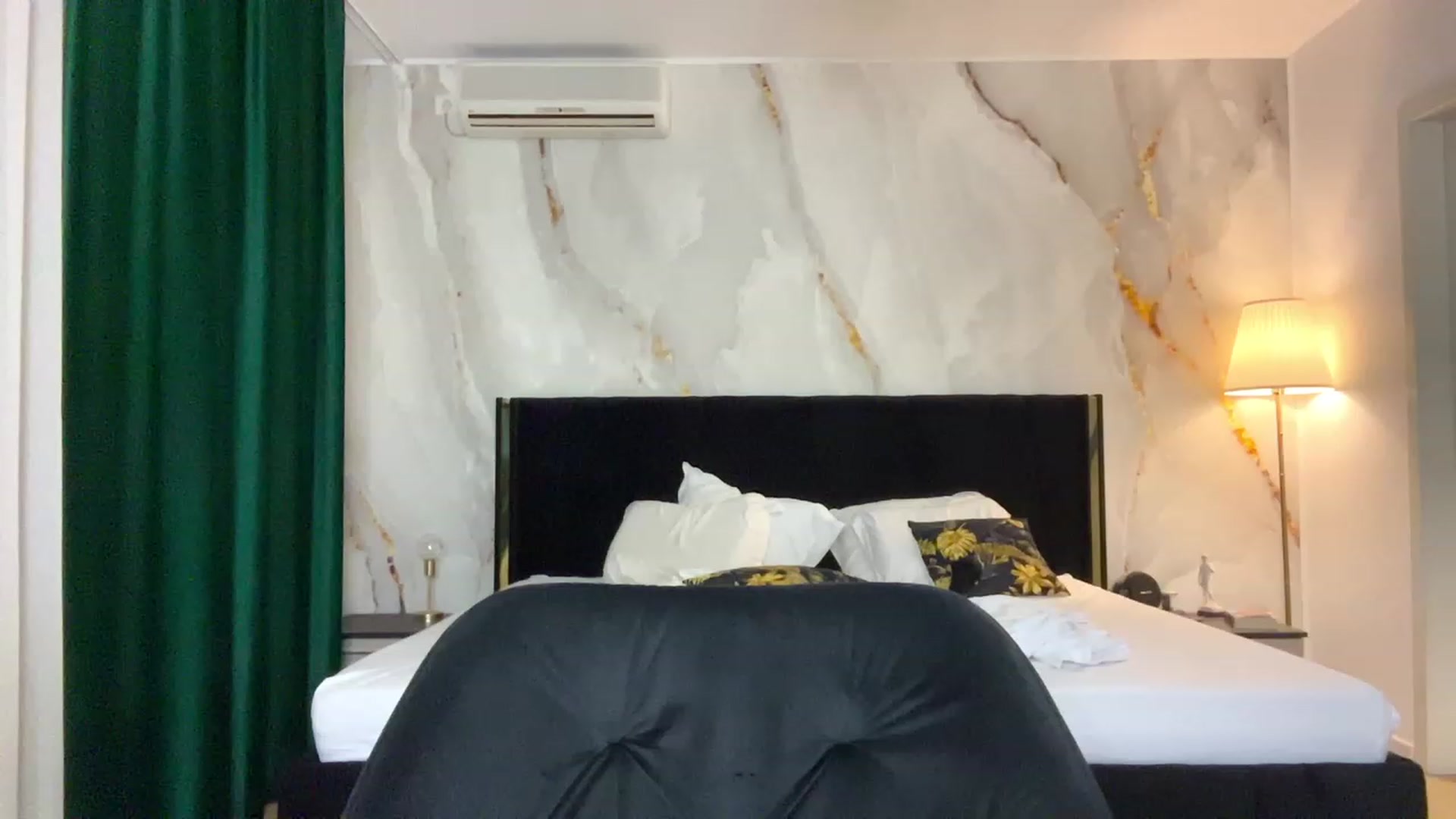 Gallery image thumbnail from BaayBee__'s myfreecams stream on, 09/18/2023, 21:55 image 5 of 20
