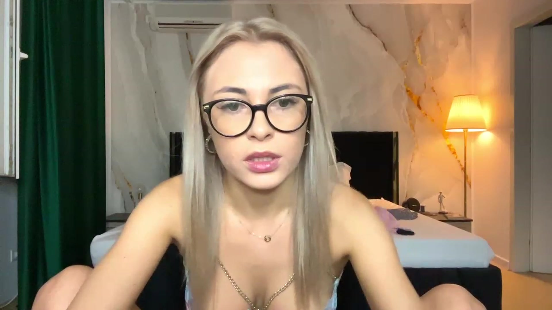 Gallery image thumbnail from BaayBee__'s myfreecams stream on, 09/23/2023, 18:02 image 18 of 20