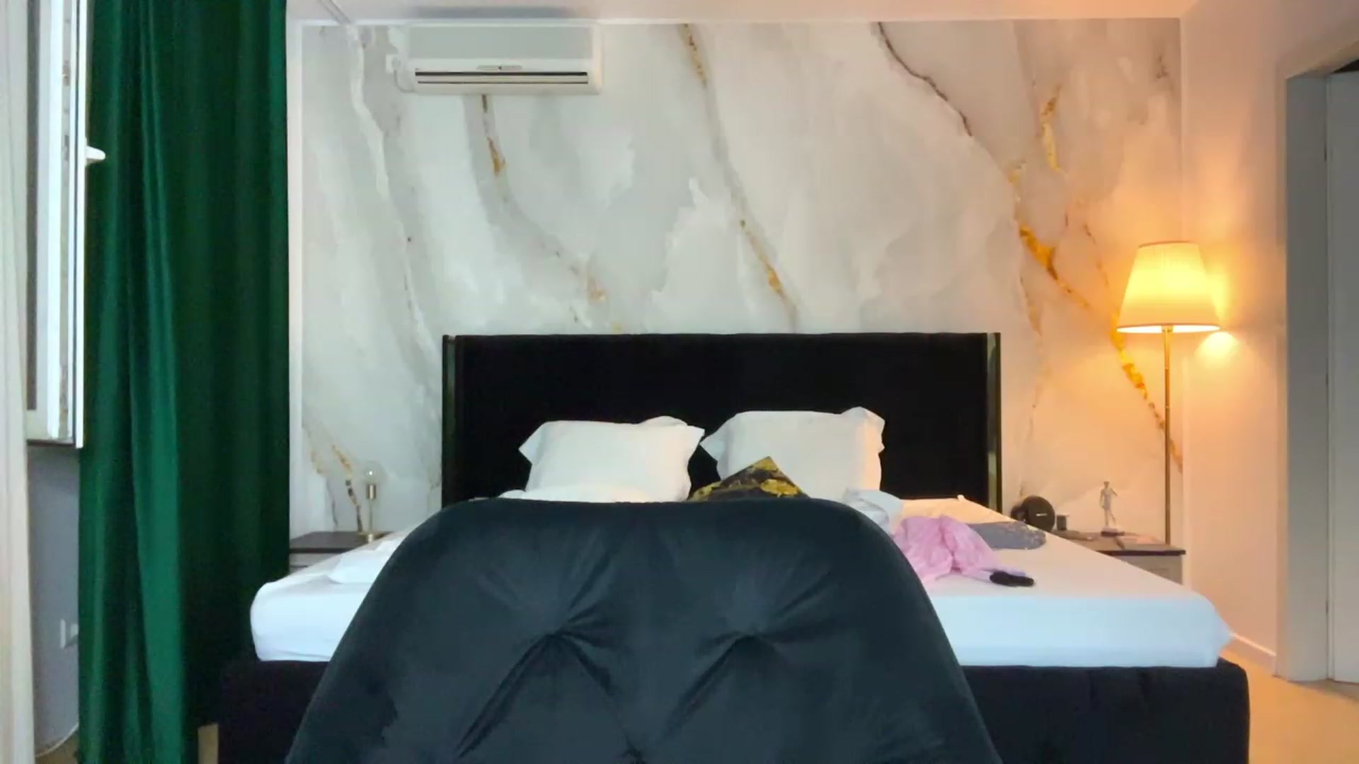 Gallery image thumbnail from BaayBee__'s myfreecams stream on, 09/23/2023, 18:02 image 11 of 20