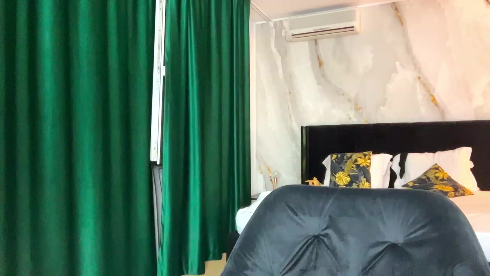 Gallery image thumbnail from BaayBee__'s myfreecams stream on, 09/24/2023, 23:00 image 15 of 20